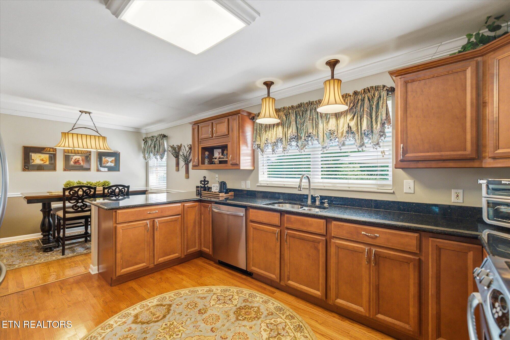 103 Elm Street Clinton TN 37716