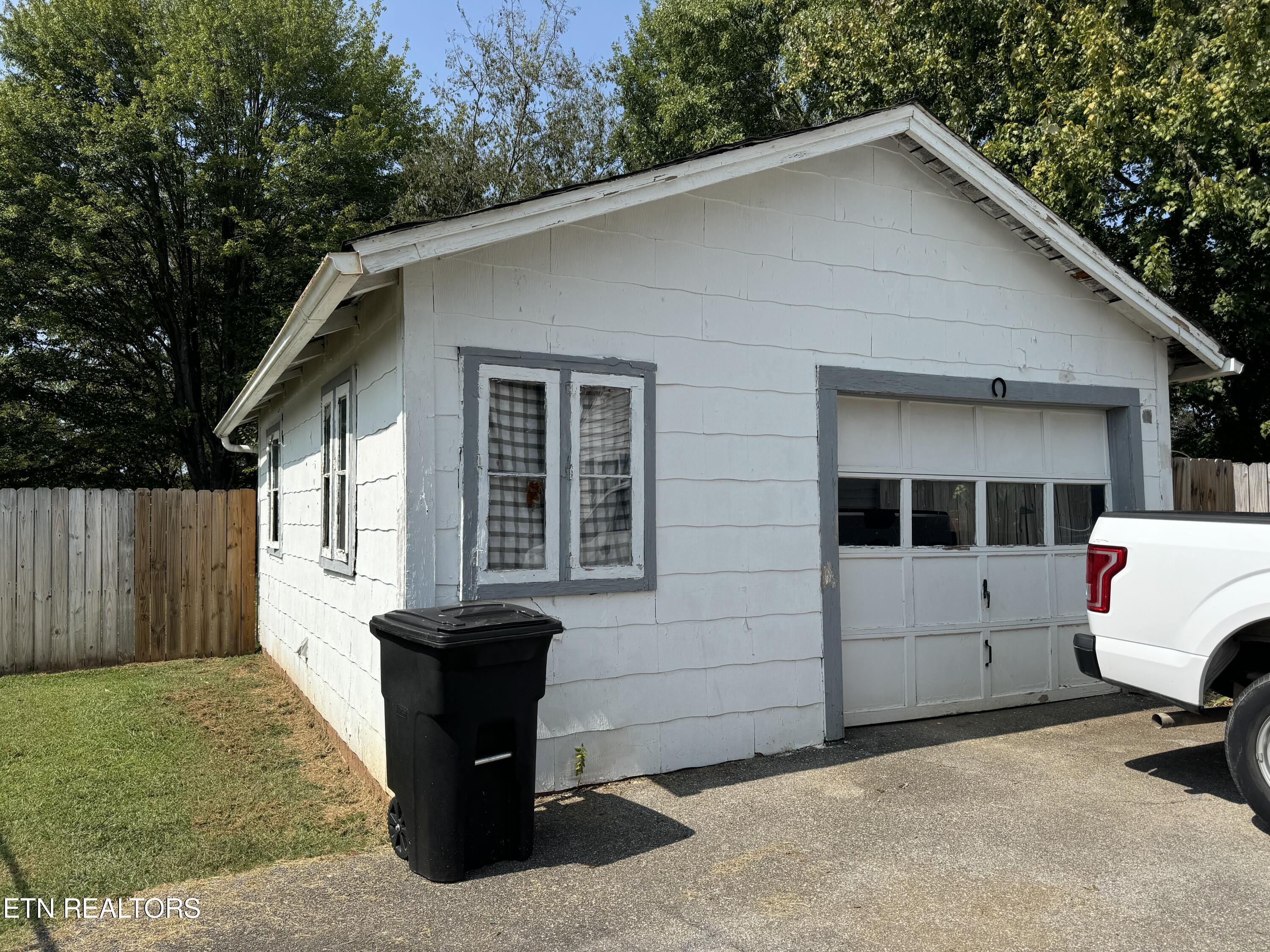 2606 Orton Drive Maryville TN 37804