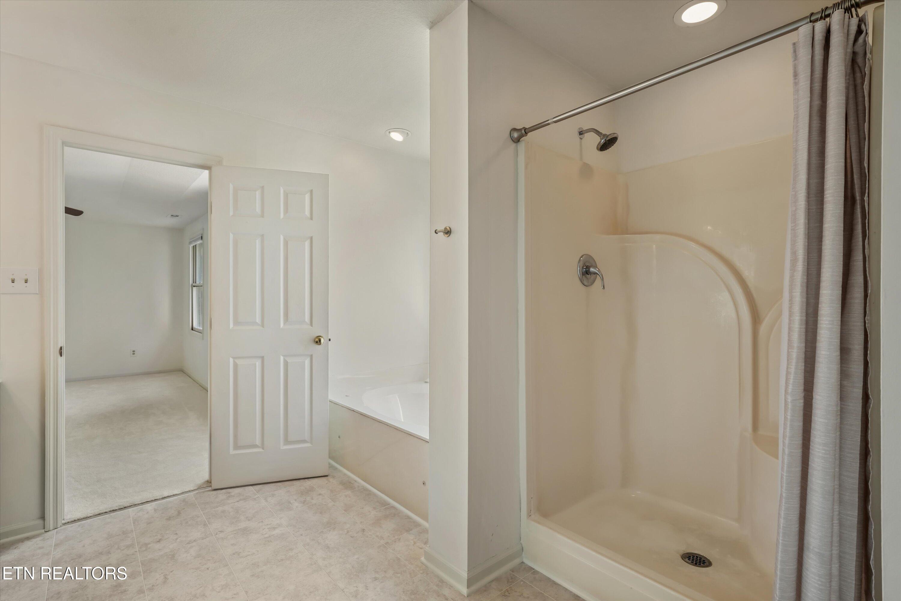 1423 Bayhill Ridge Lane Knoxville TN 37922