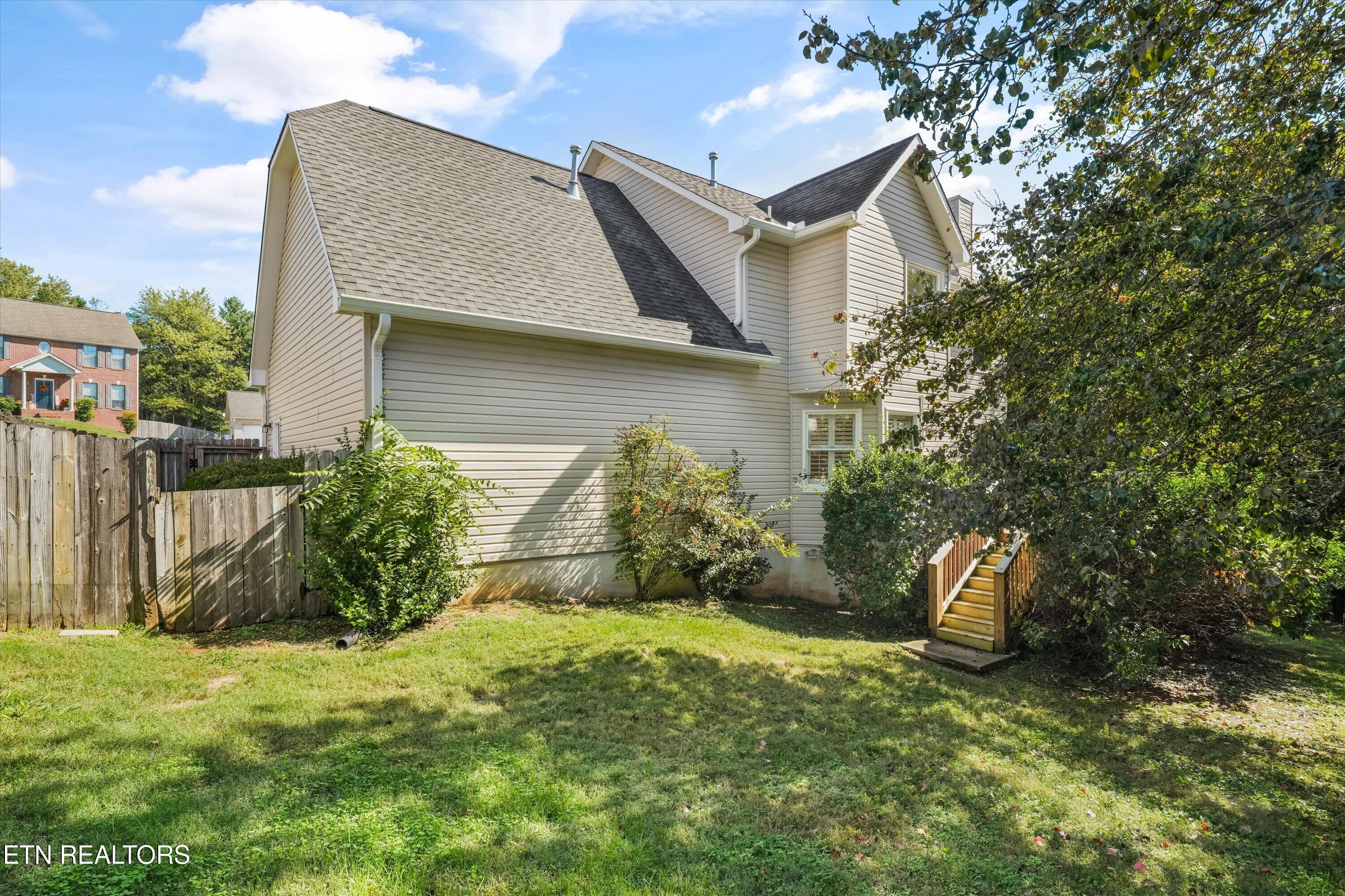 1423 Bayhill Ridge Lane Knoxville TN 37922