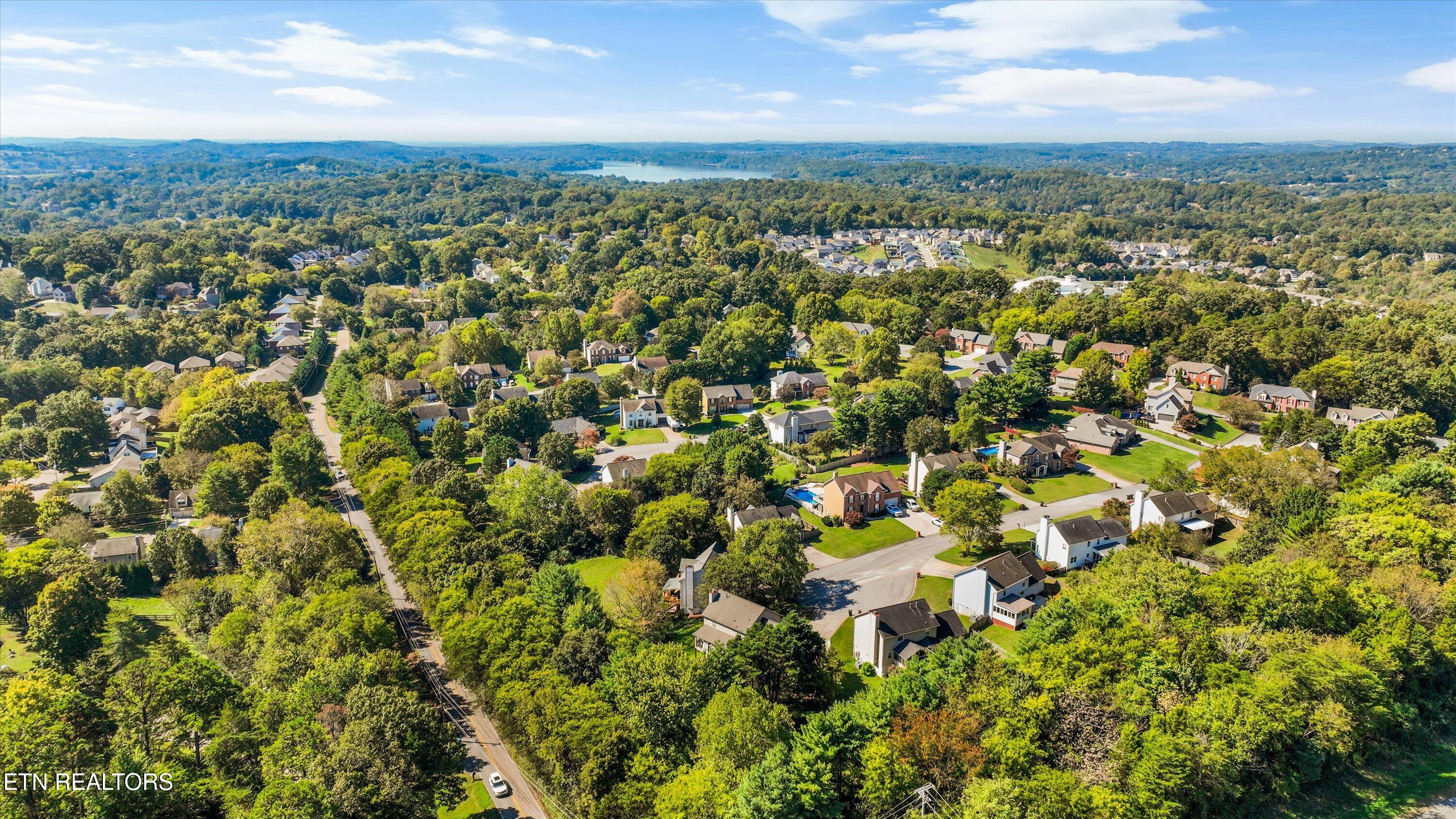 1423 Bayhill Ridge Lane Knoxville TN 37922