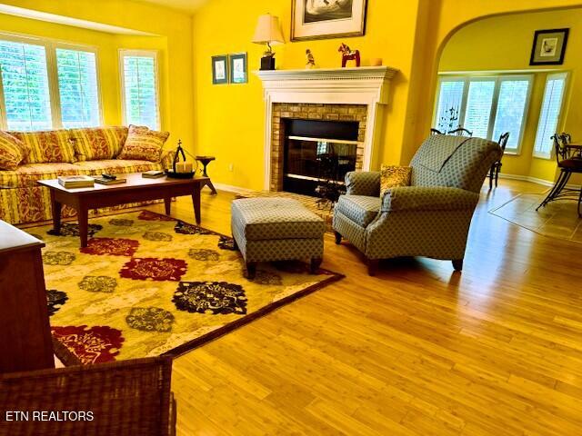 25 Shawnbury Point Crossville TN 38558