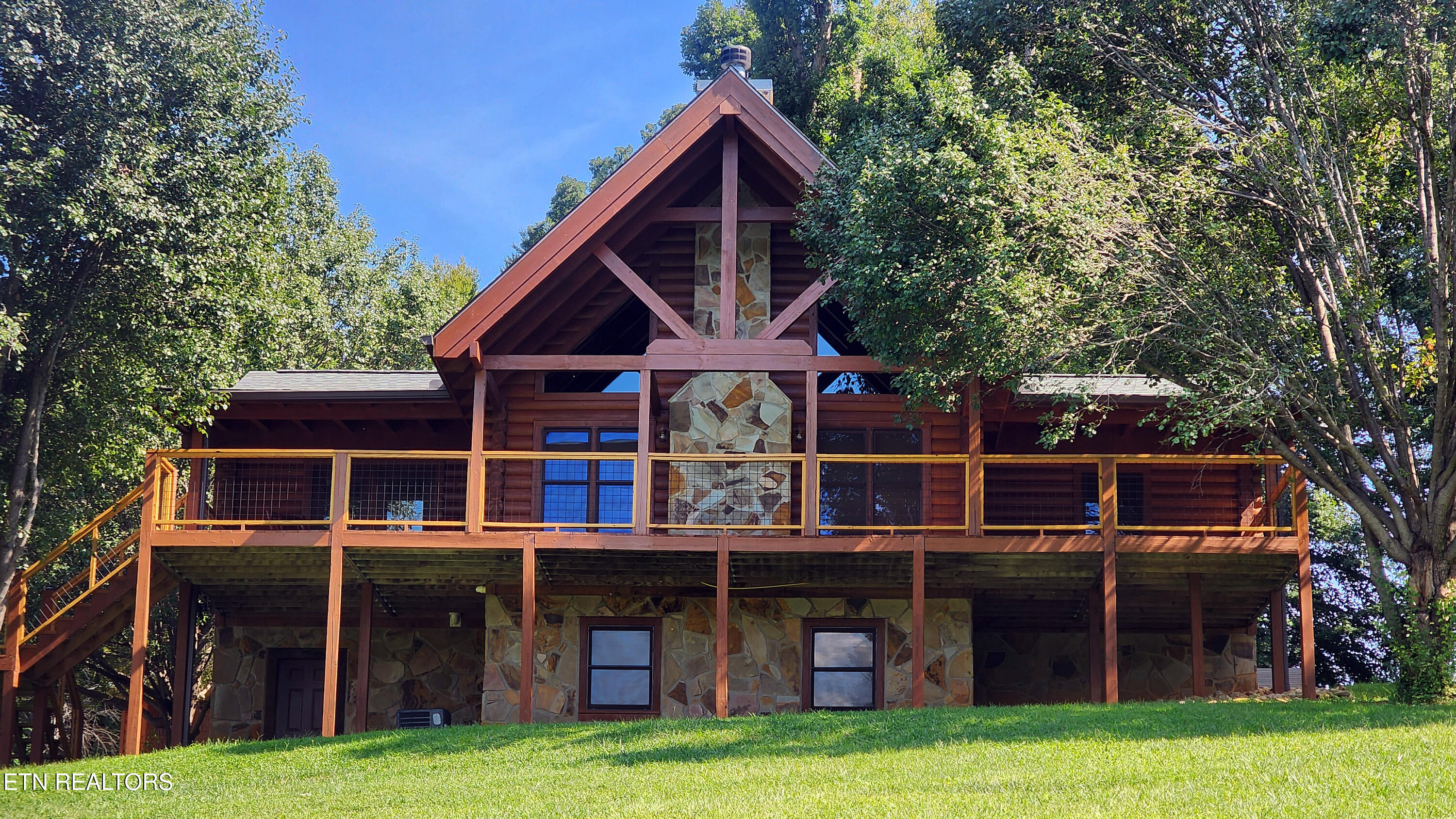 3213 Big Cove Court Sevierville TN 37862