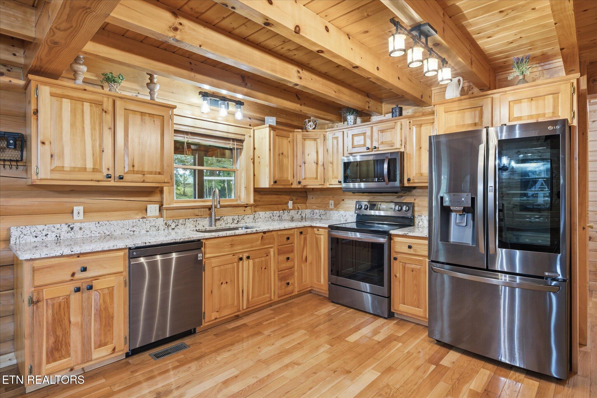 3213 Big Cove Court Sevierville TN 37862