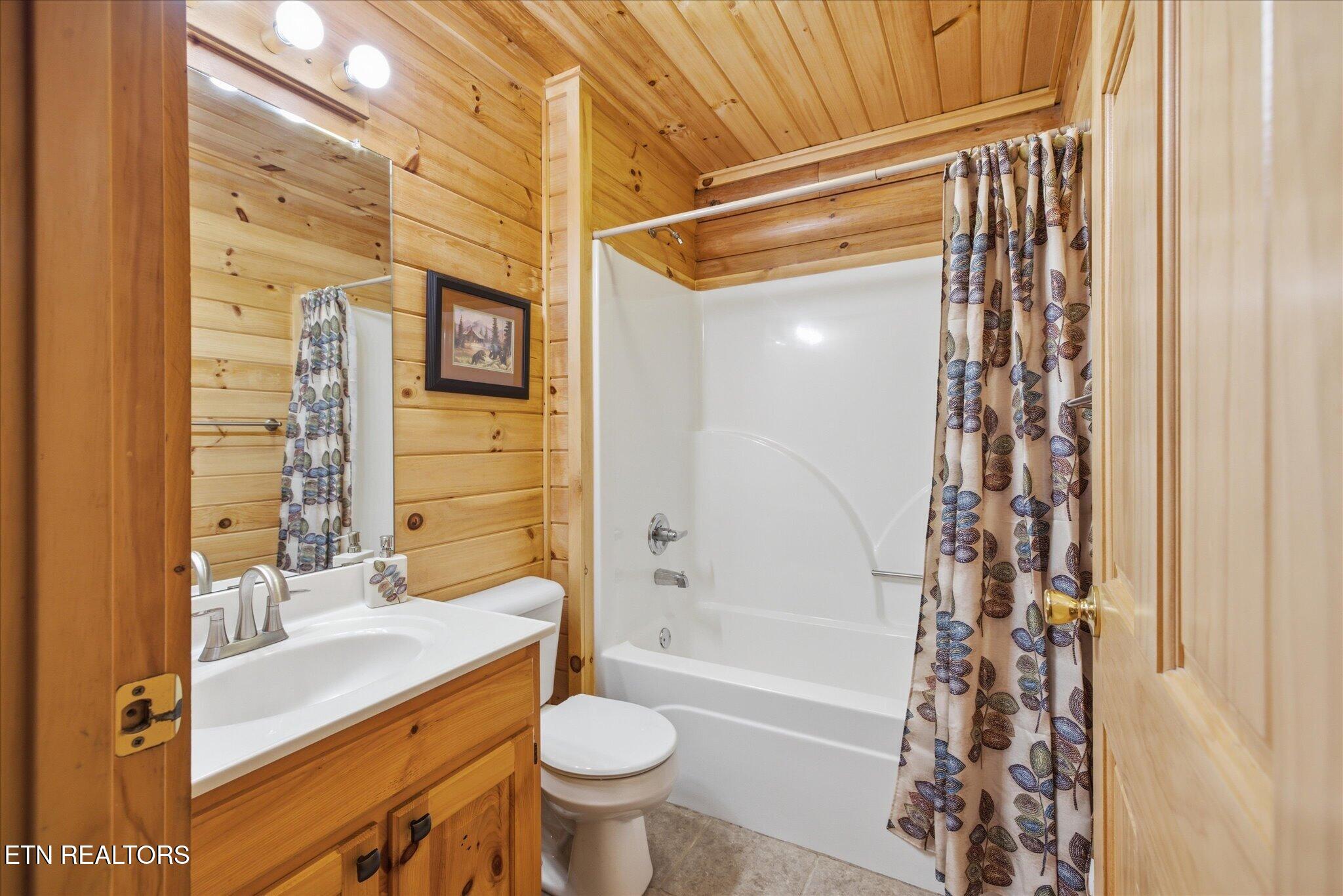 3213 Big Cove Court Sevierville TN 37862