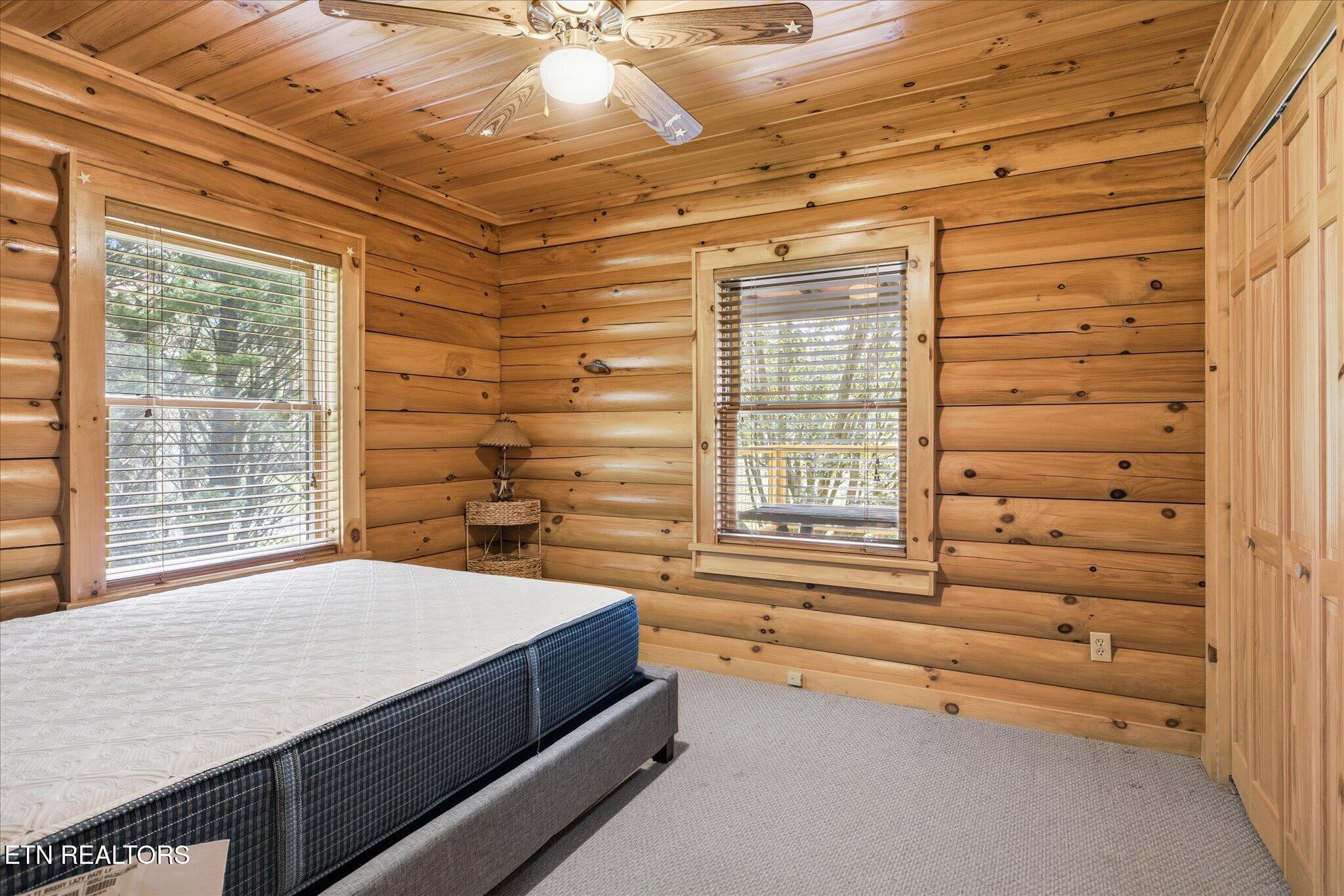 3213 Big Cove Court Sevierville TN 37862