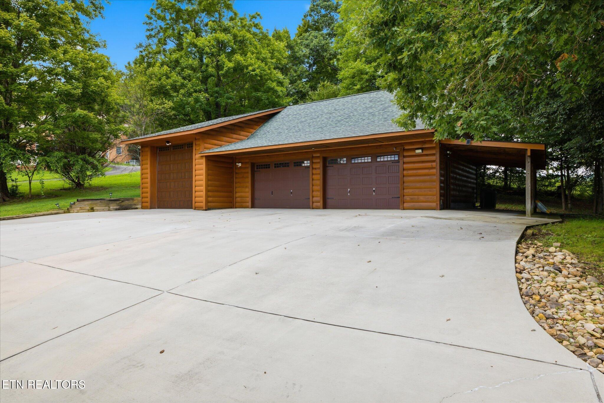 3213 Big Cove Court Sevierville TN 37862
