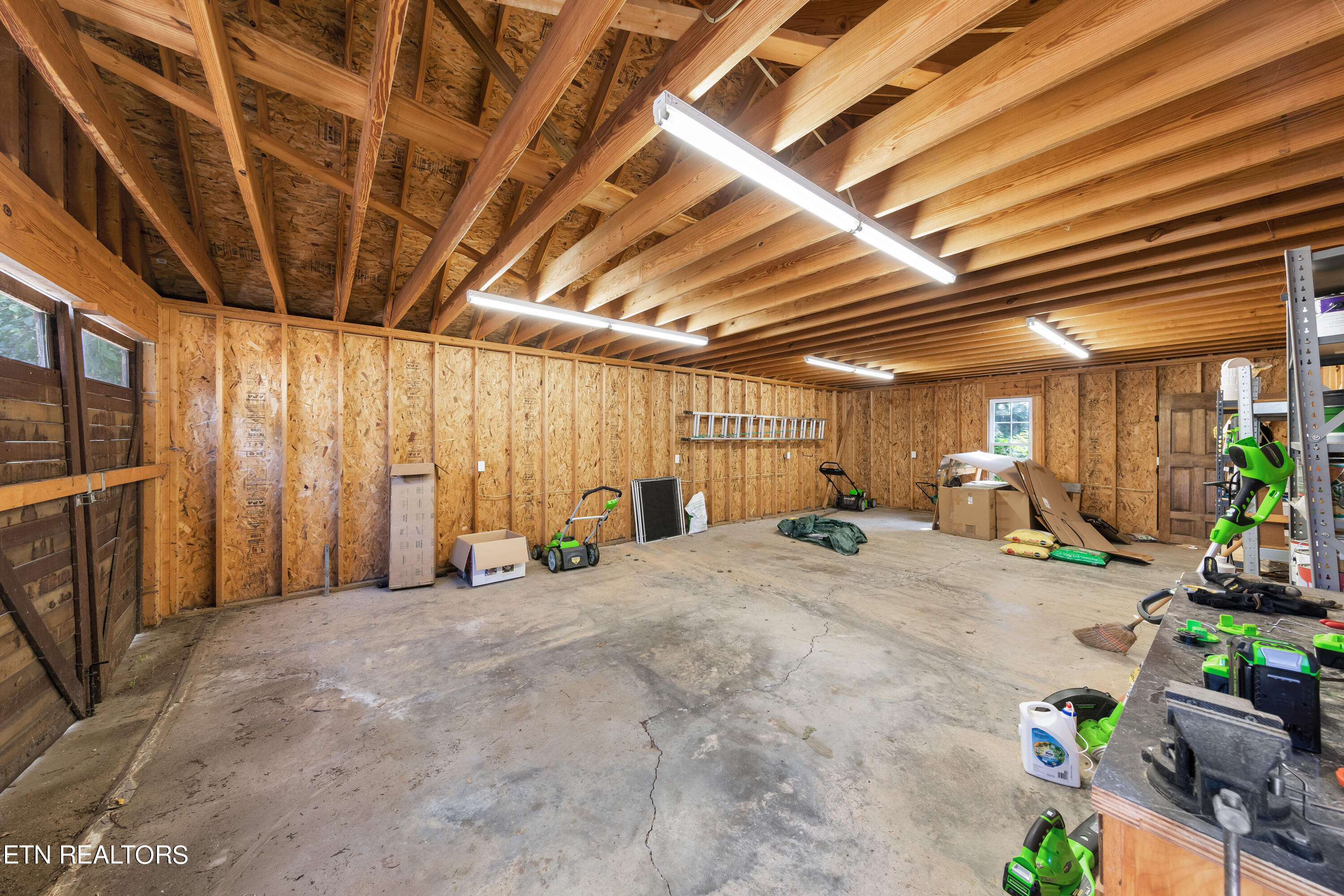 1230 Armstrong Avenue Knoxville TN 37917