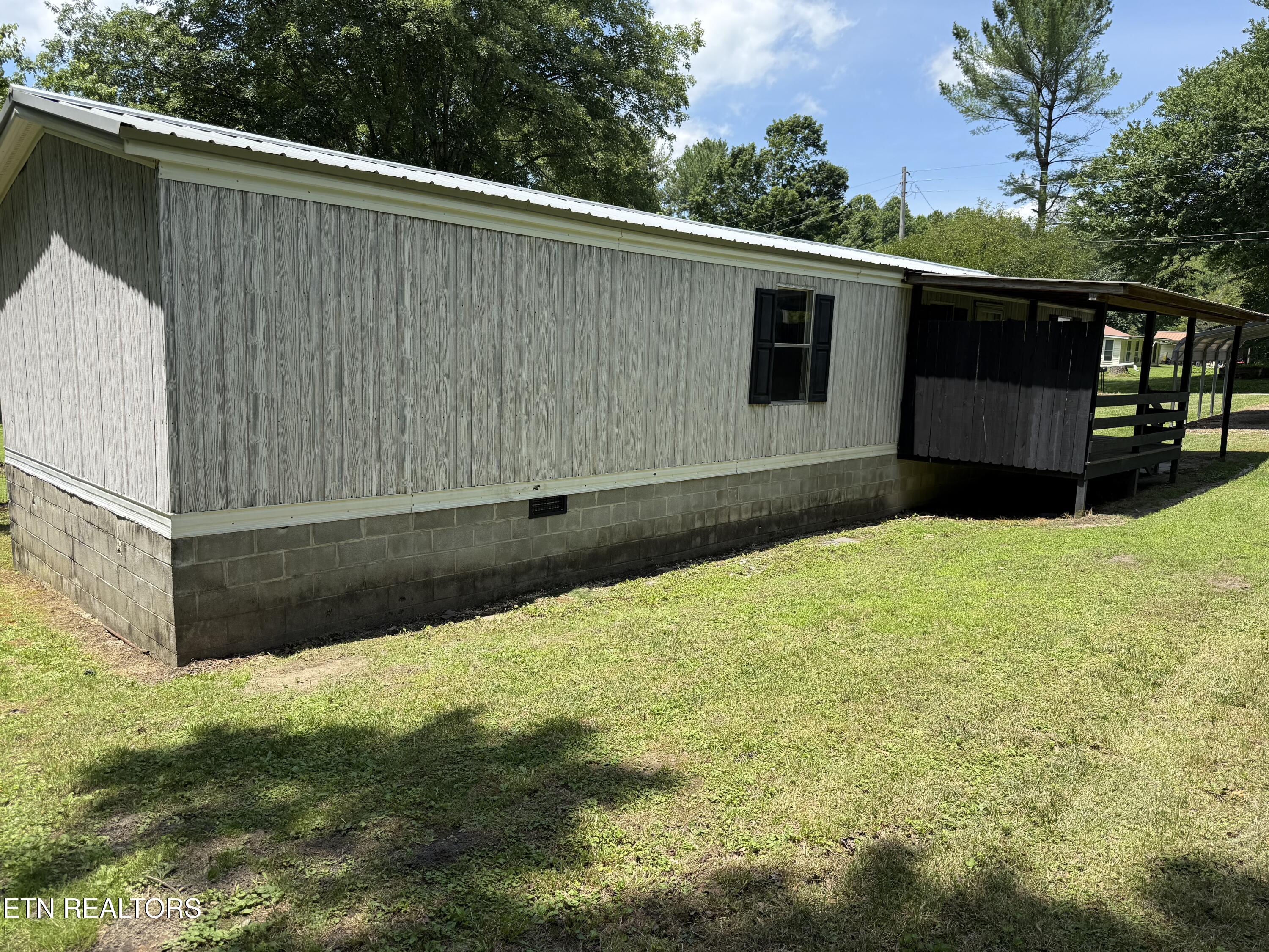 119 Clayborn Avenue Jamestown TN 38556