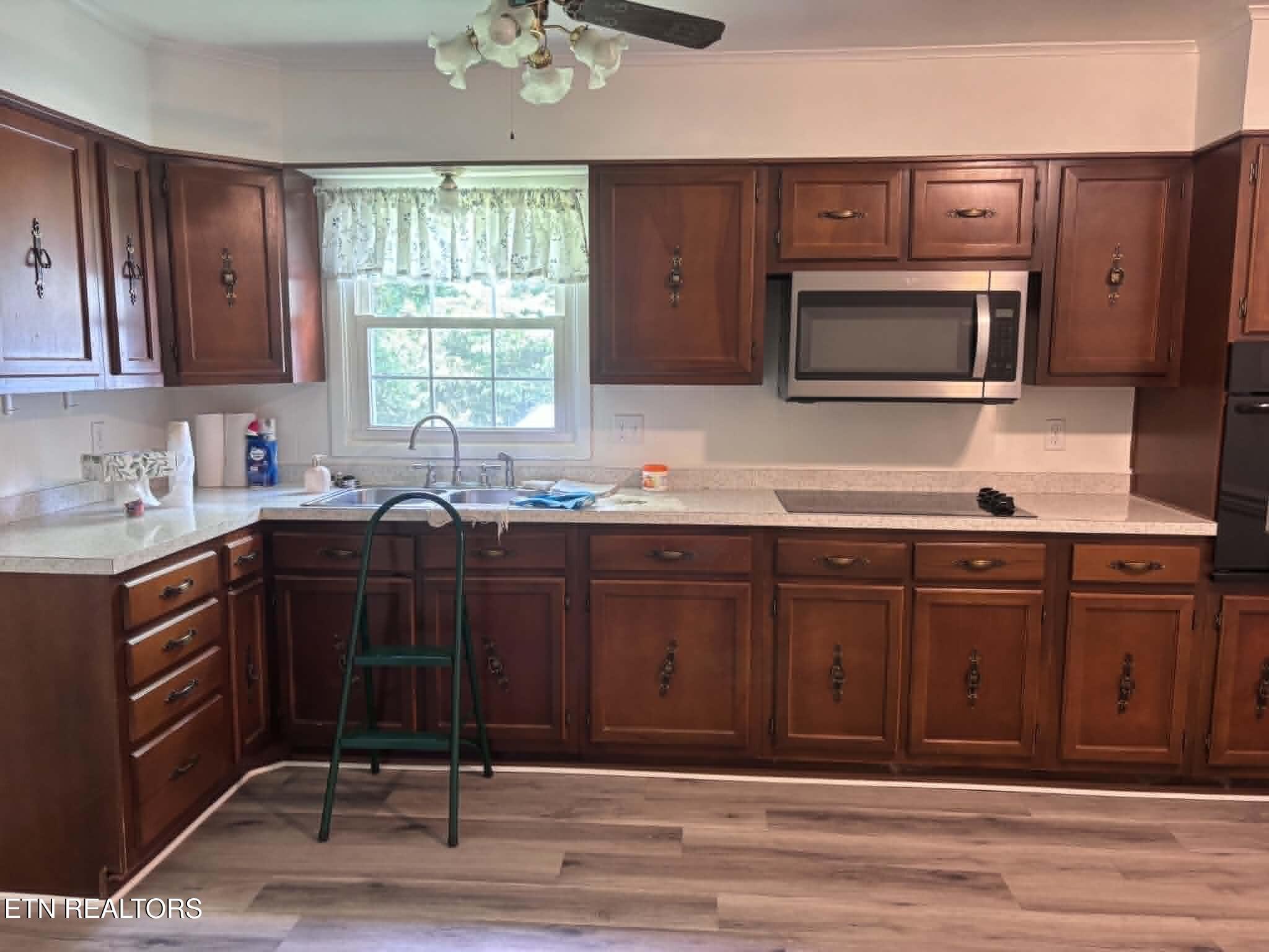 1567 Little Sycamore Road Tazewell TN 37879