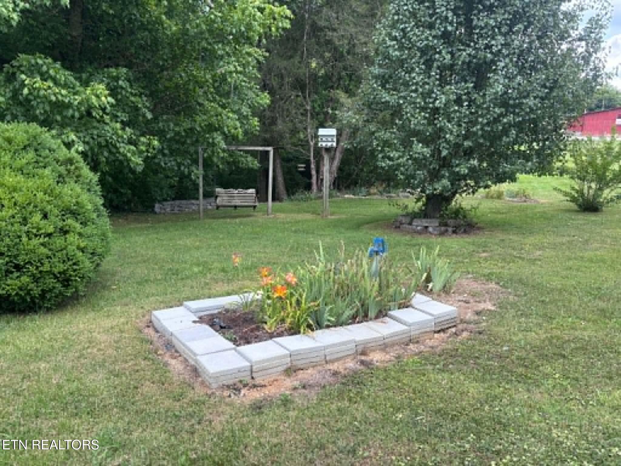 1567 Little Sycamore Road Tazewell TN 37879