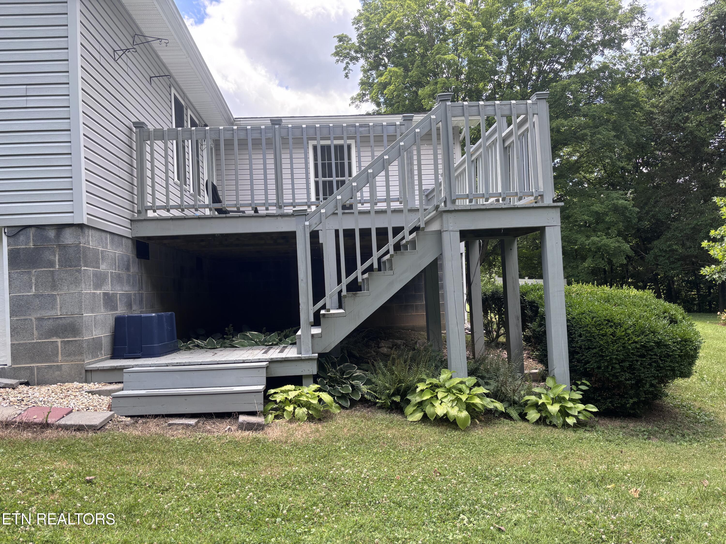 1567 Little Sycamore Road Tazewell TN 37879