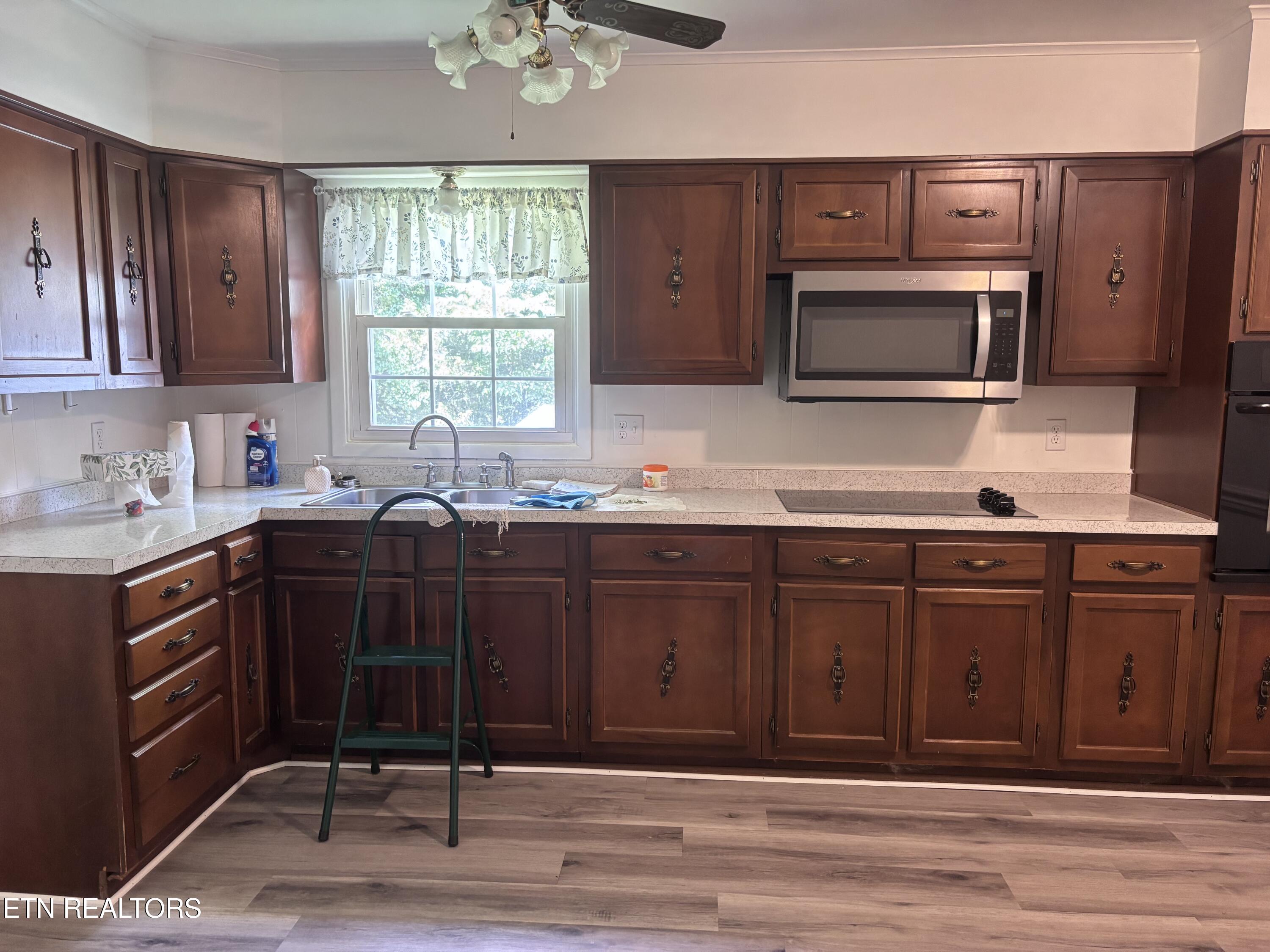 1567 Little Sycamore Road Tazewell TN 37879