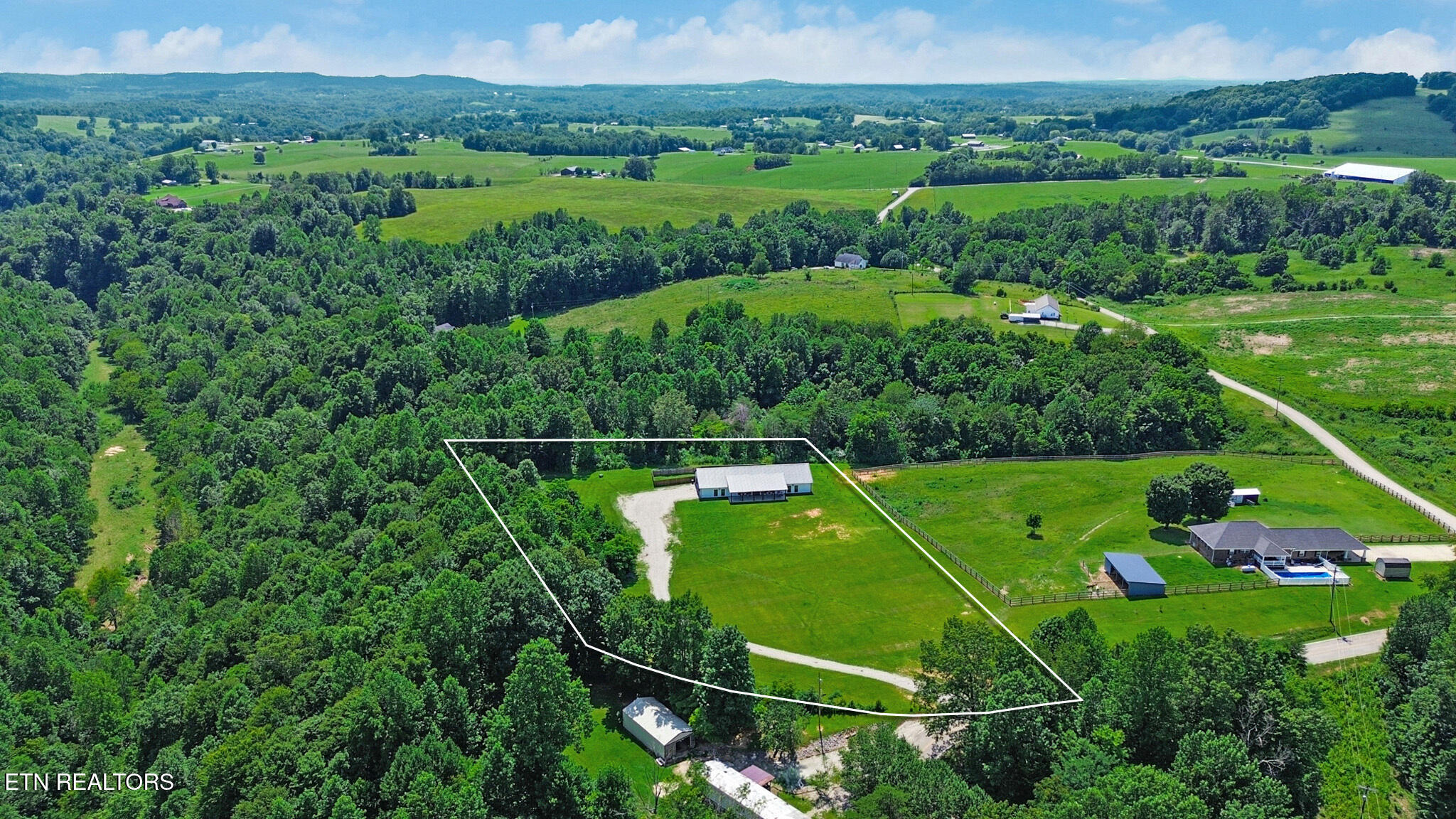 2175 N Lick Creek Road Byrdstown TN 38549