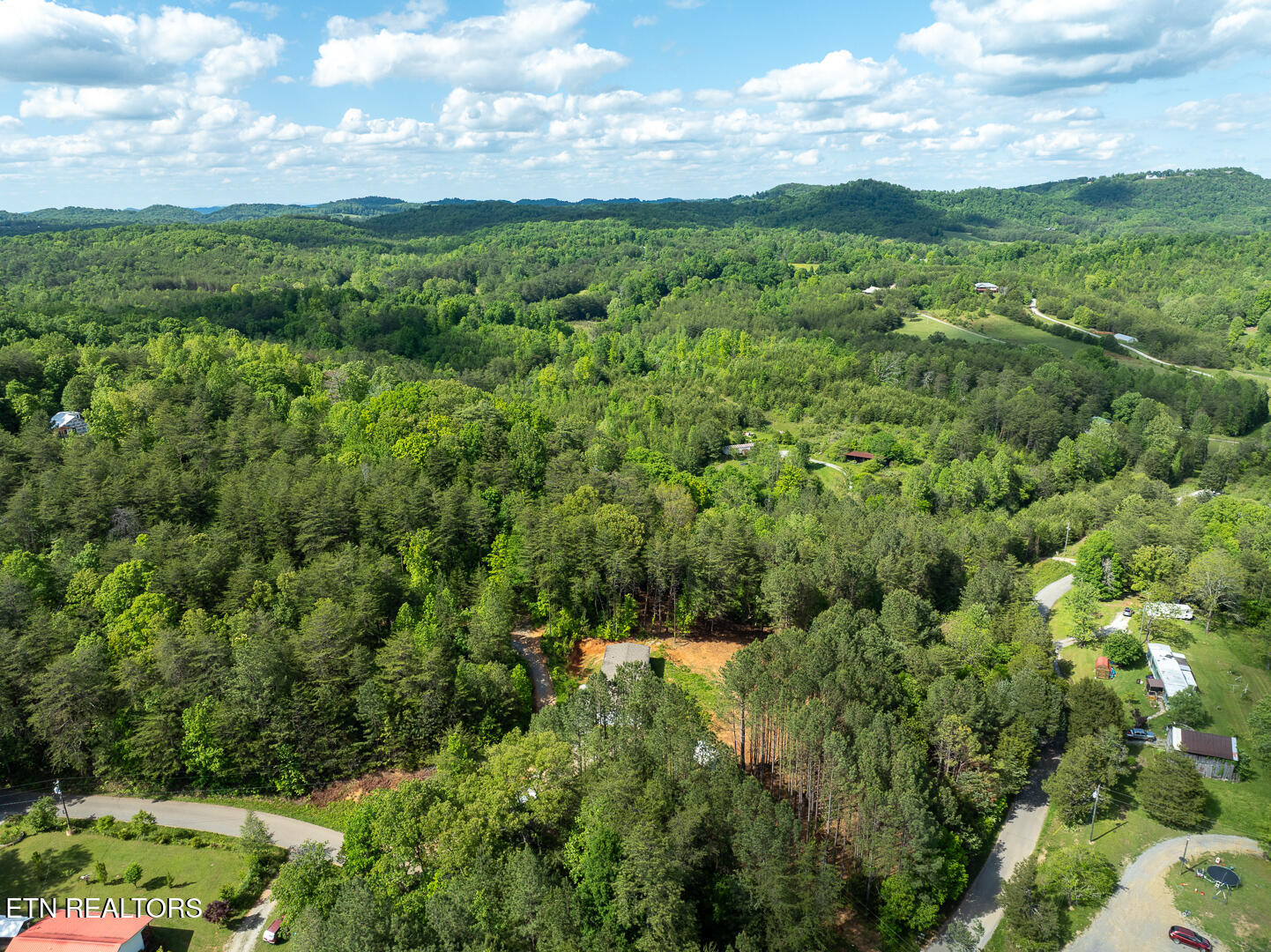 171 Jd Farm Road Tellico Plains TN 37385