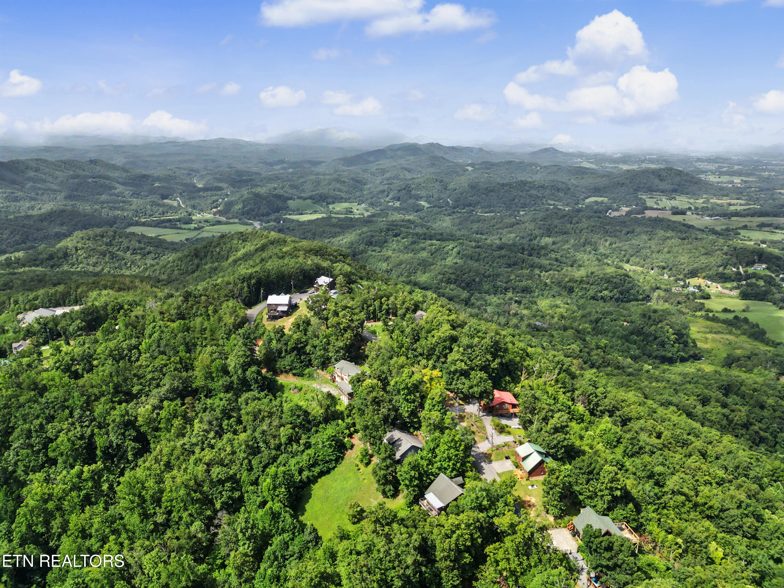 714 Shell Mountain Road Sevierville TN 37876