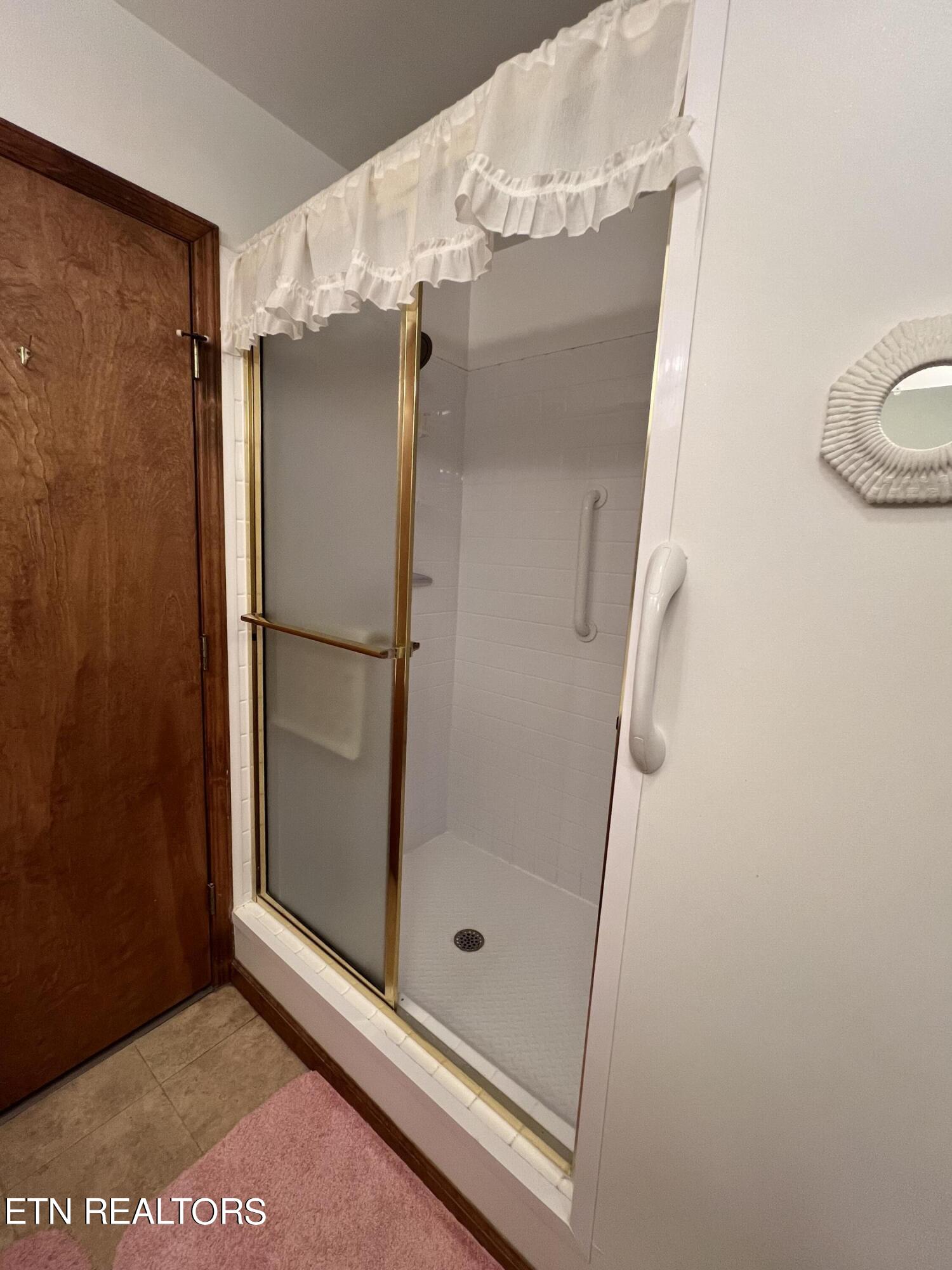 117 Grace Circle Clinton TN 37716