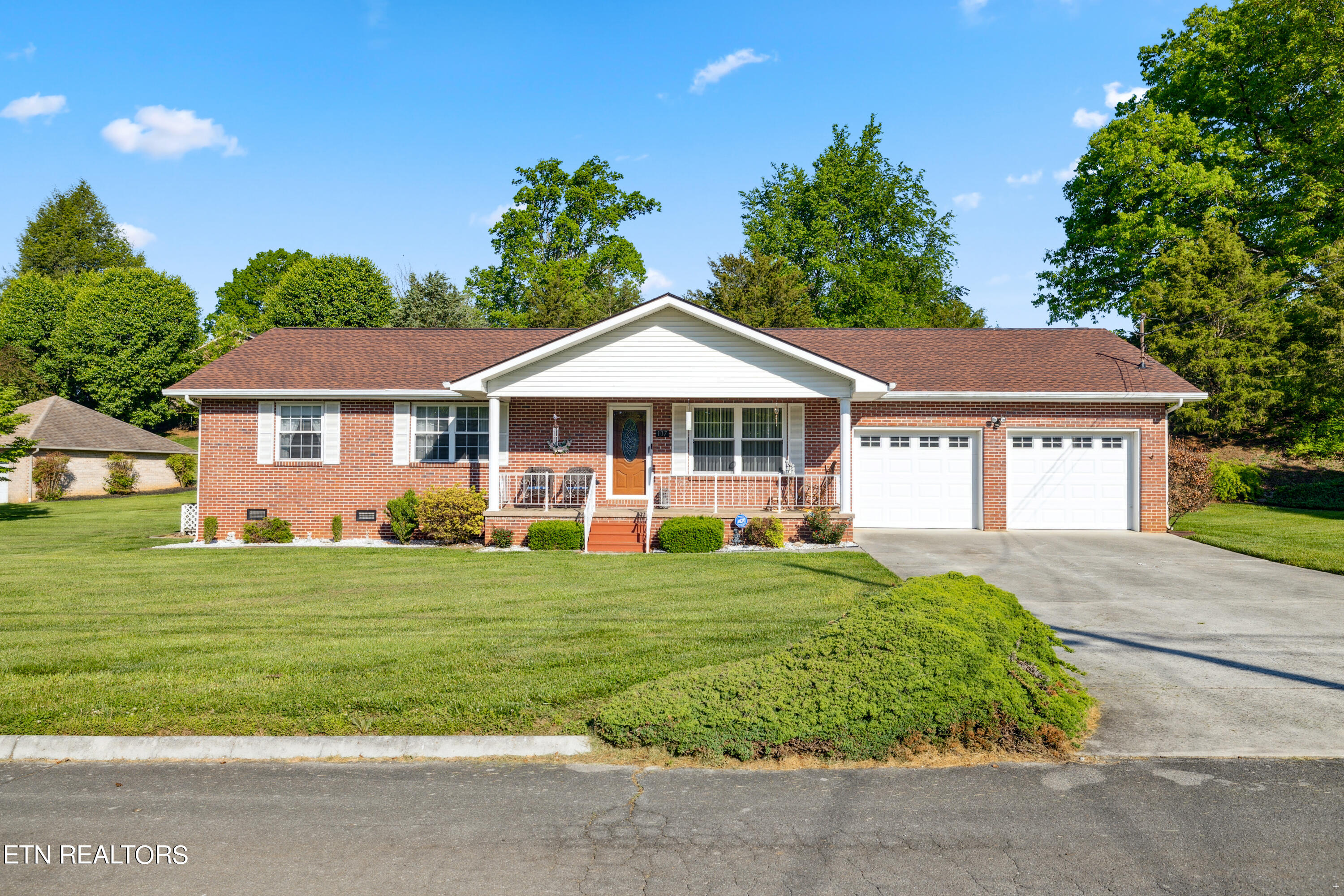 117 Grace Circle Clinton TN 37716