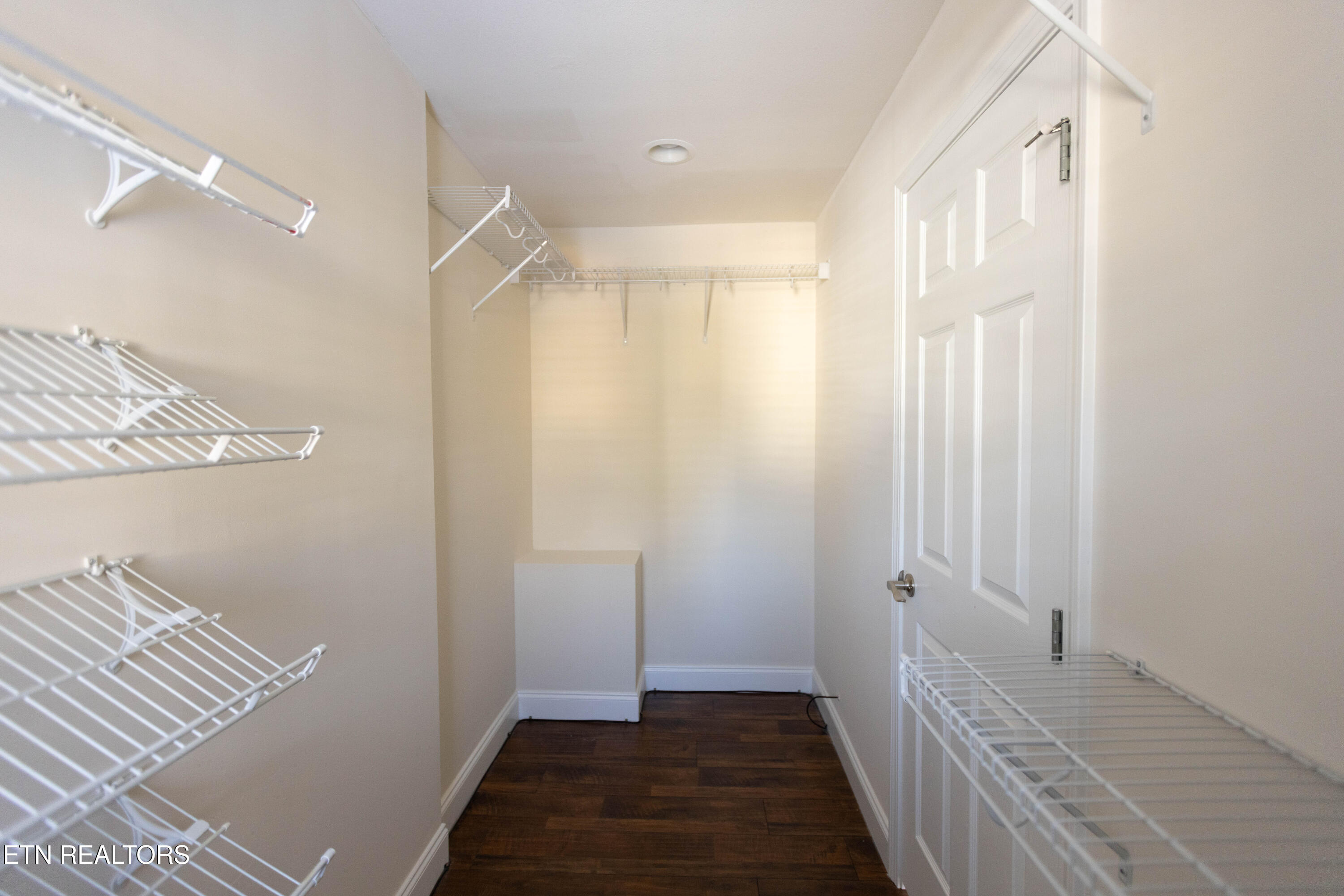 1716 Doningham Drive Knoxville TN 37918