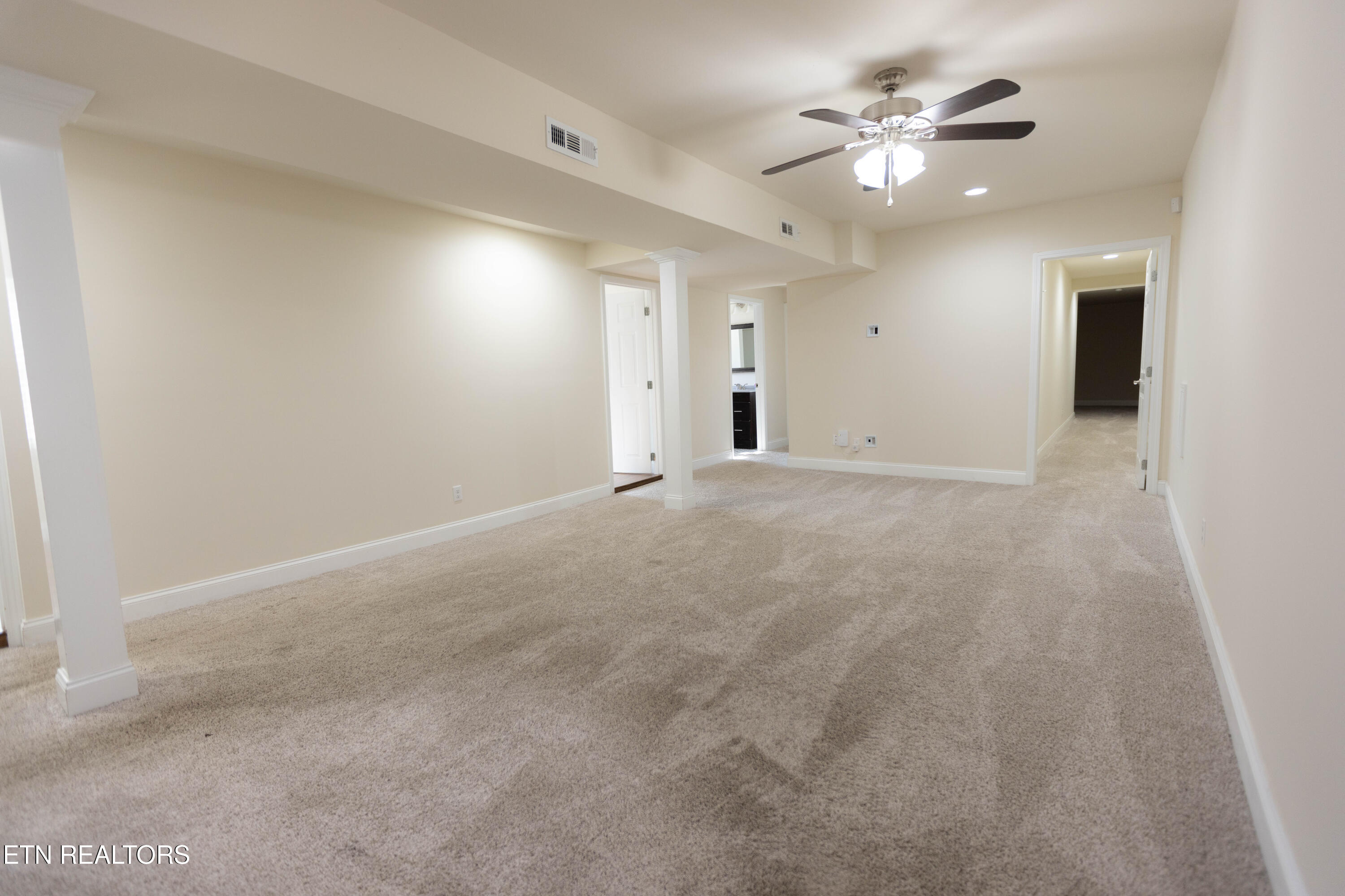 1716 Doningham Drive Knoxville TN 37918