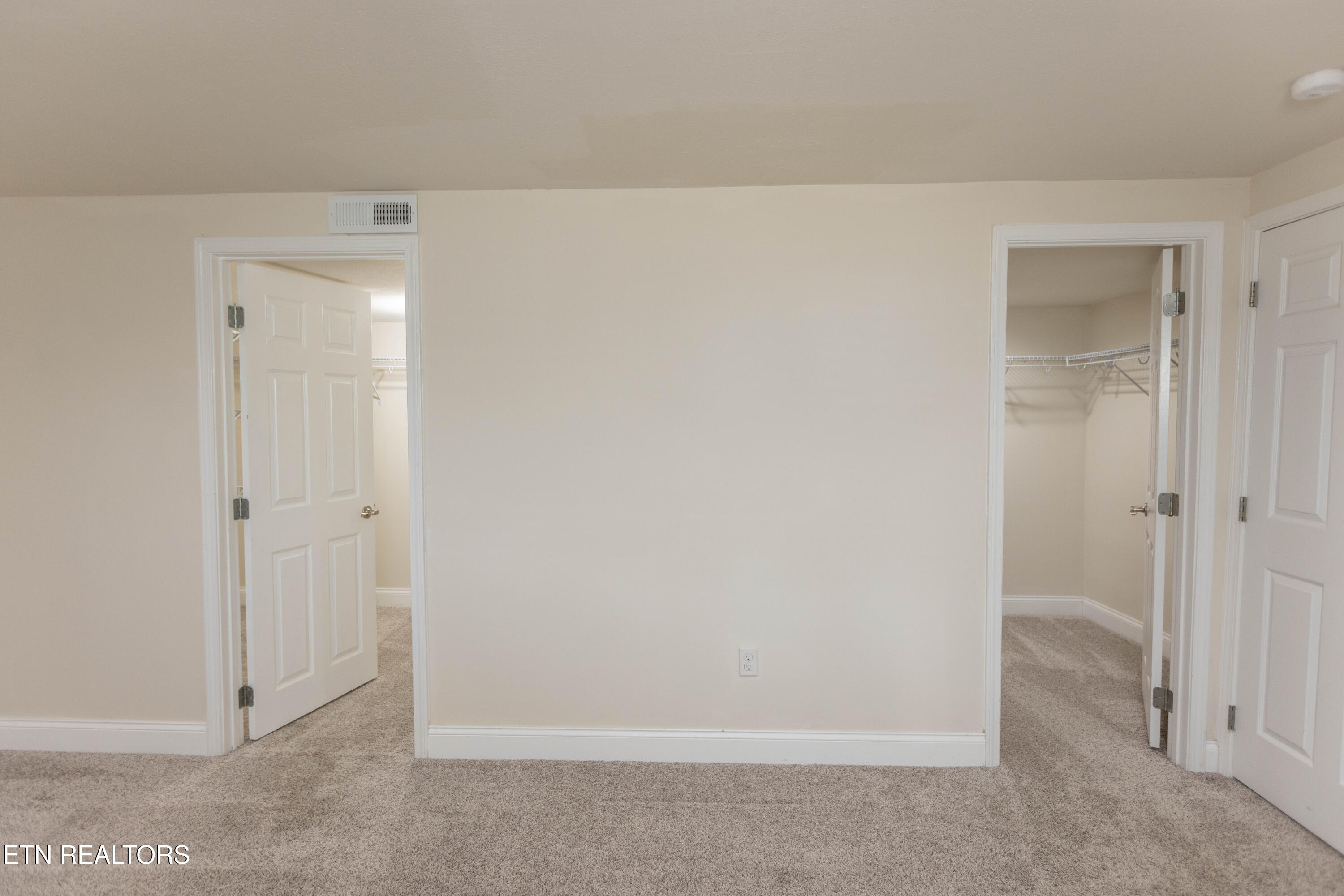 1716 Doningham Drive Knoxville TN 37918