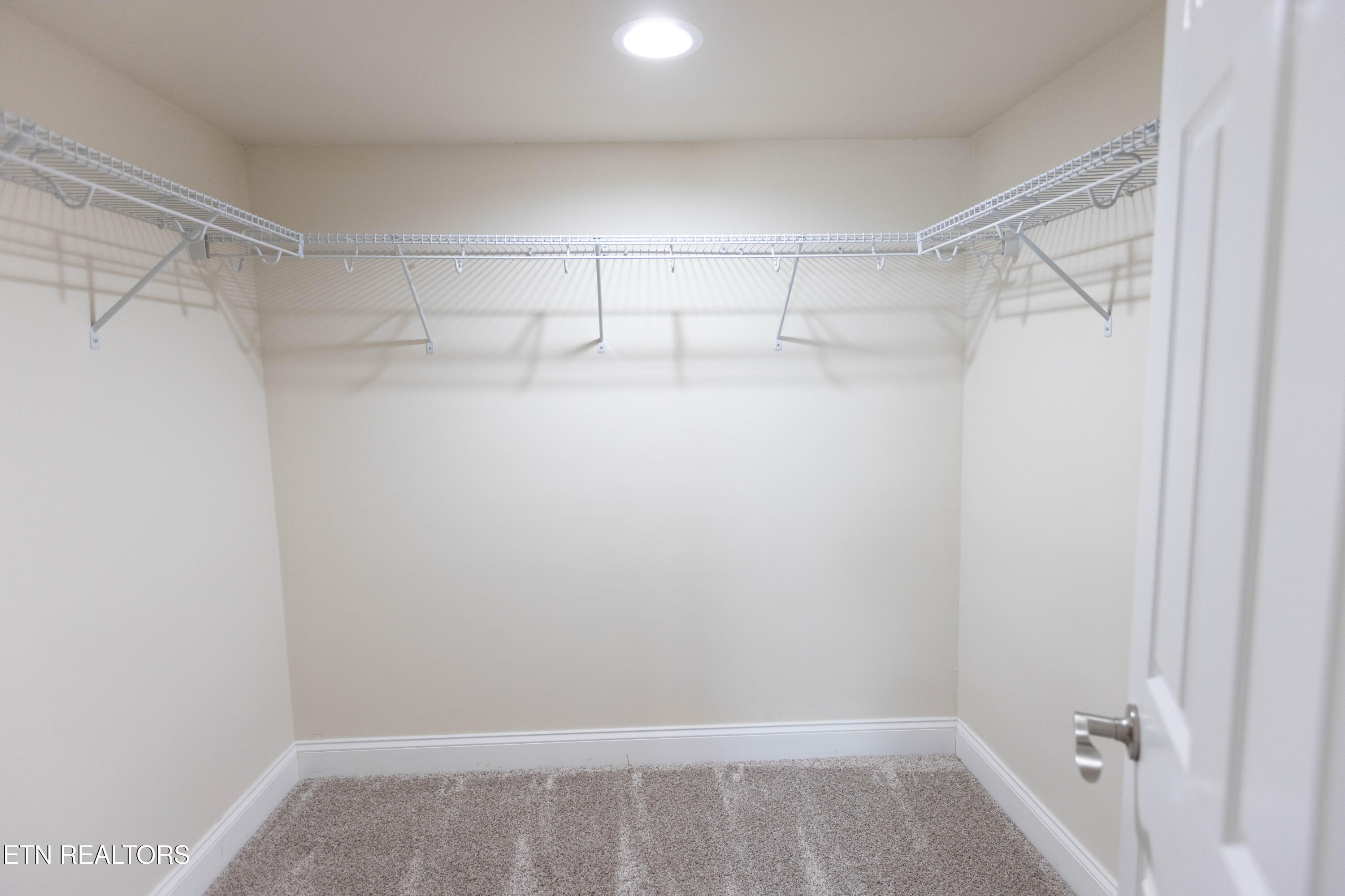 1716 Doningham Drive Knoxville TN 37918