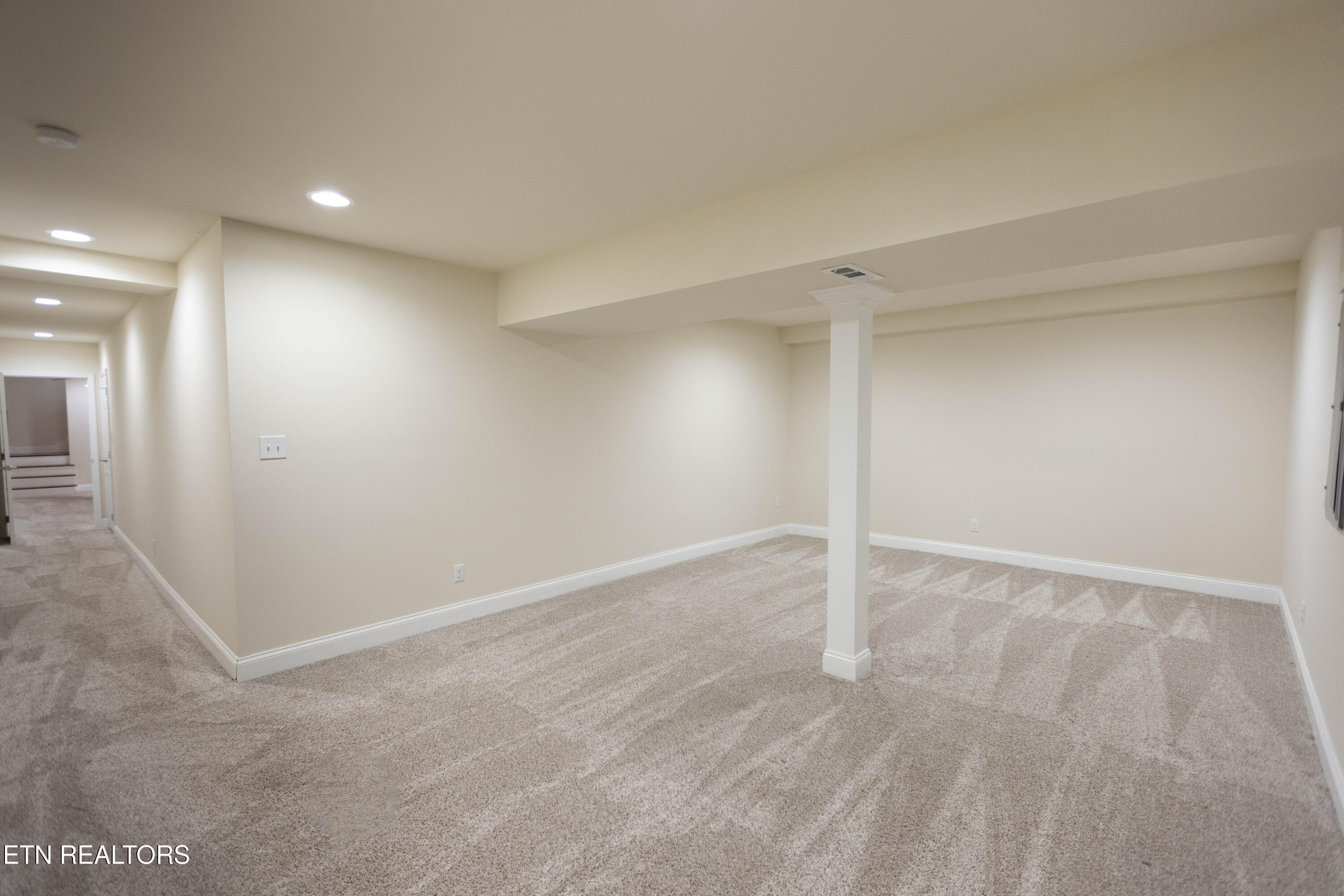 1716 Doningham Drive Knoxville TN 37918