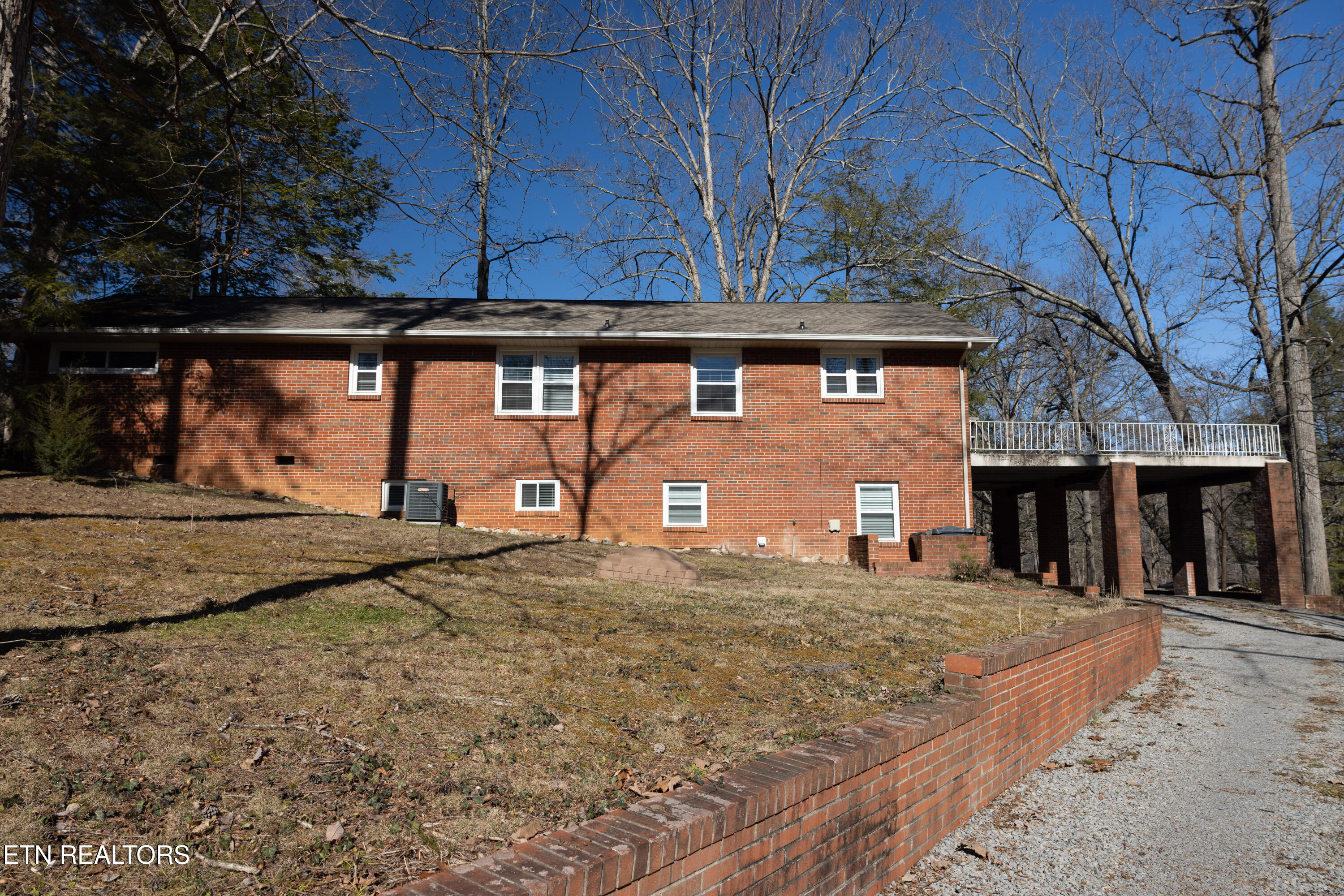 1716 Doningham Drive Knoxville TN 37918