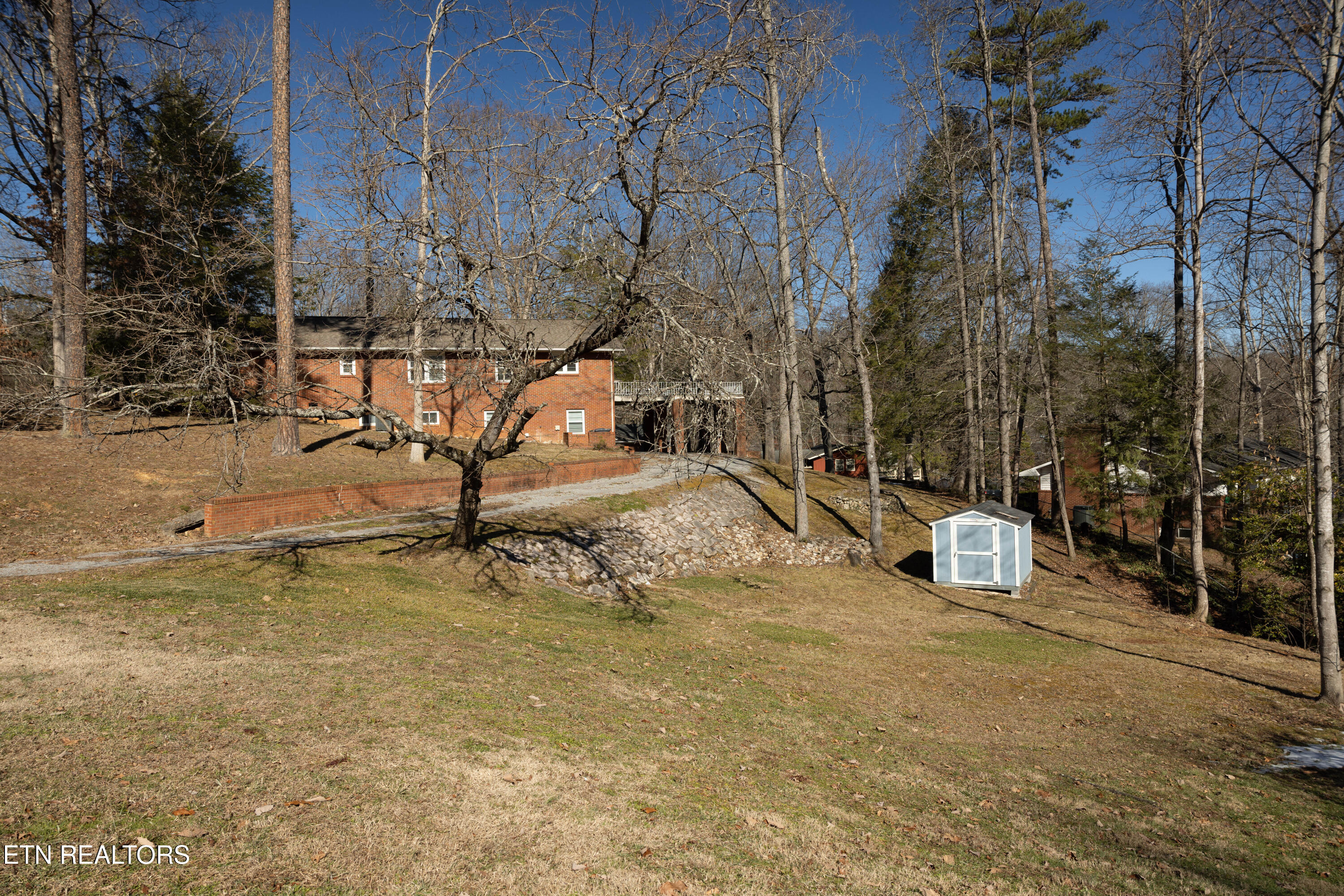 1716 Doningham Drive Knoxville TN 37918