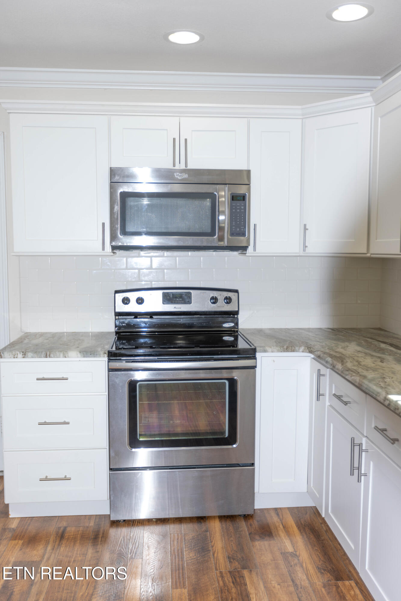 1716 Doningham Drive Knoxville TN 37918