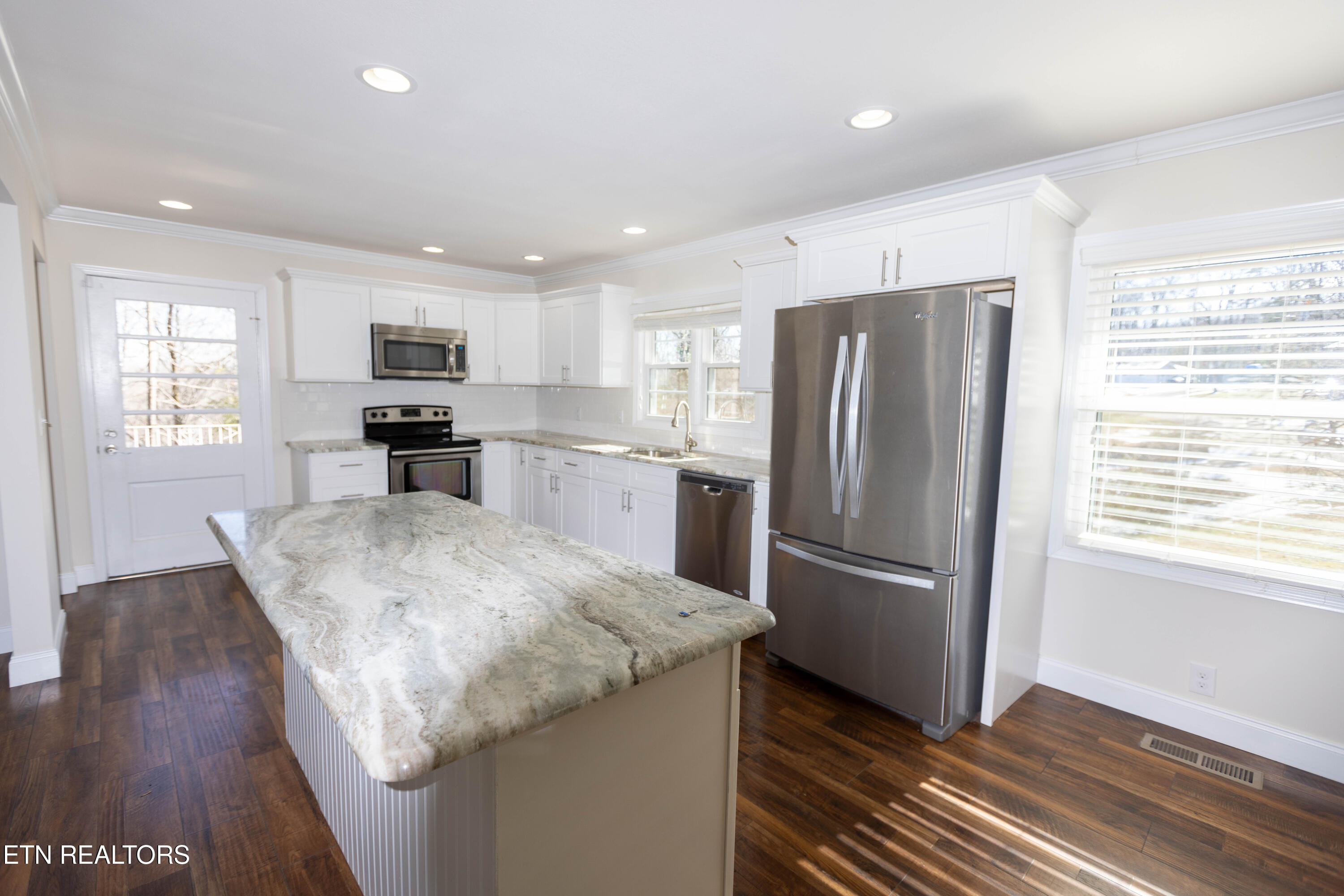 1716 Doningham Drive Knoxville TN 37918