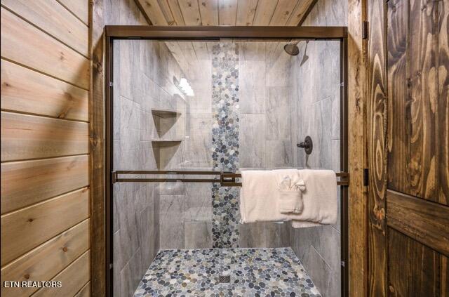 719 Upper Windsor Way Gatlinburg TN 37738