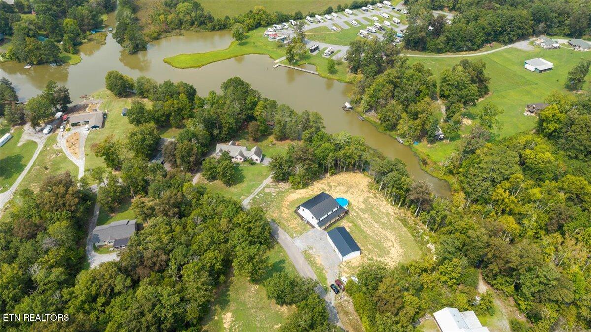 132 Hiwassee Drive Decatur TN 37322
