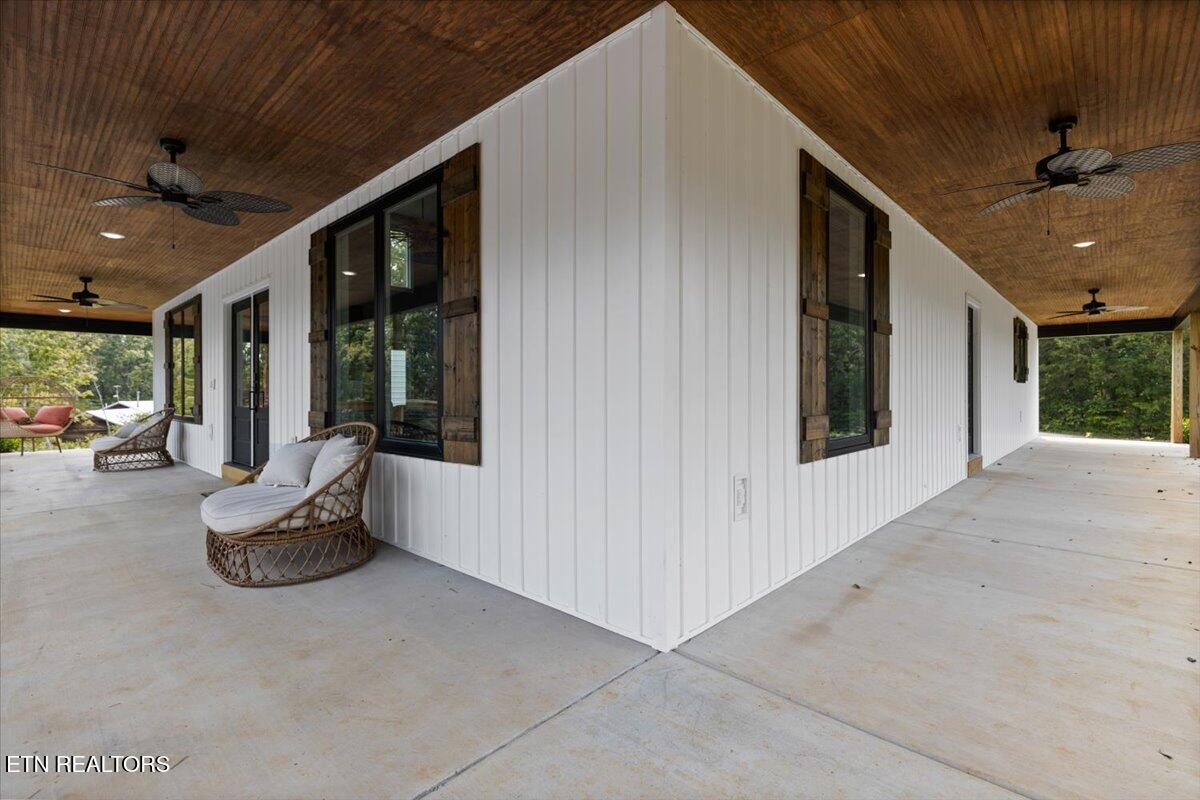 132 Hiwassee Drive Decatur TN 37322
