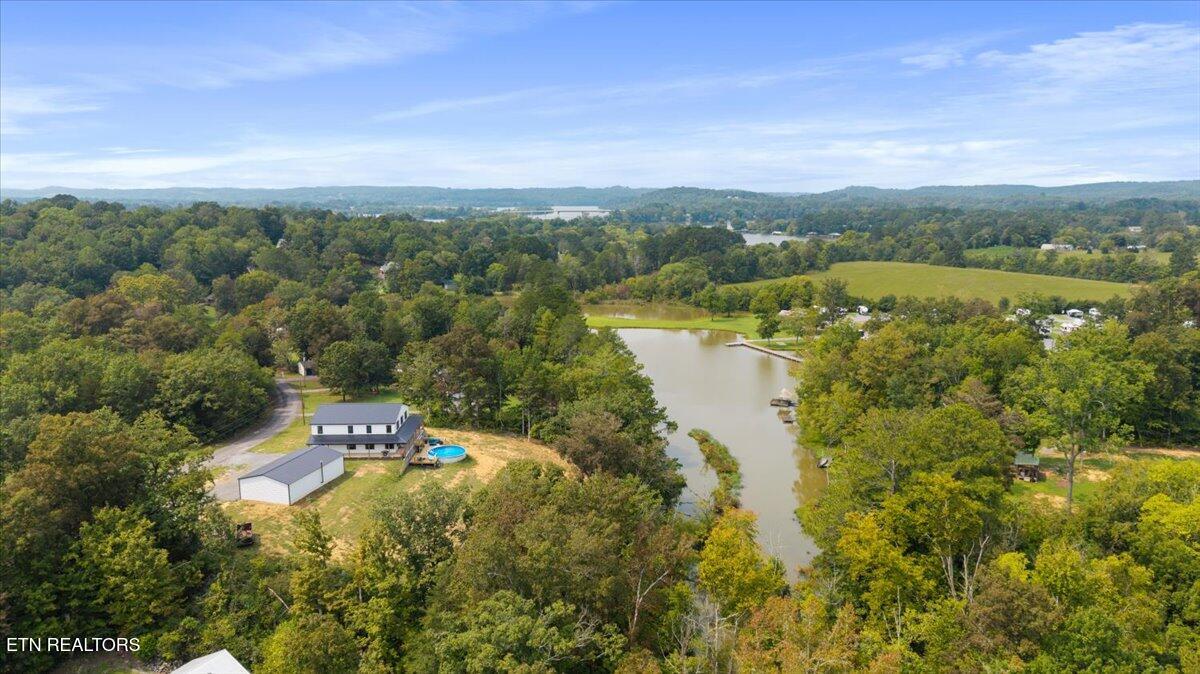 132 Hiwassee Drive Decatur TN 37322