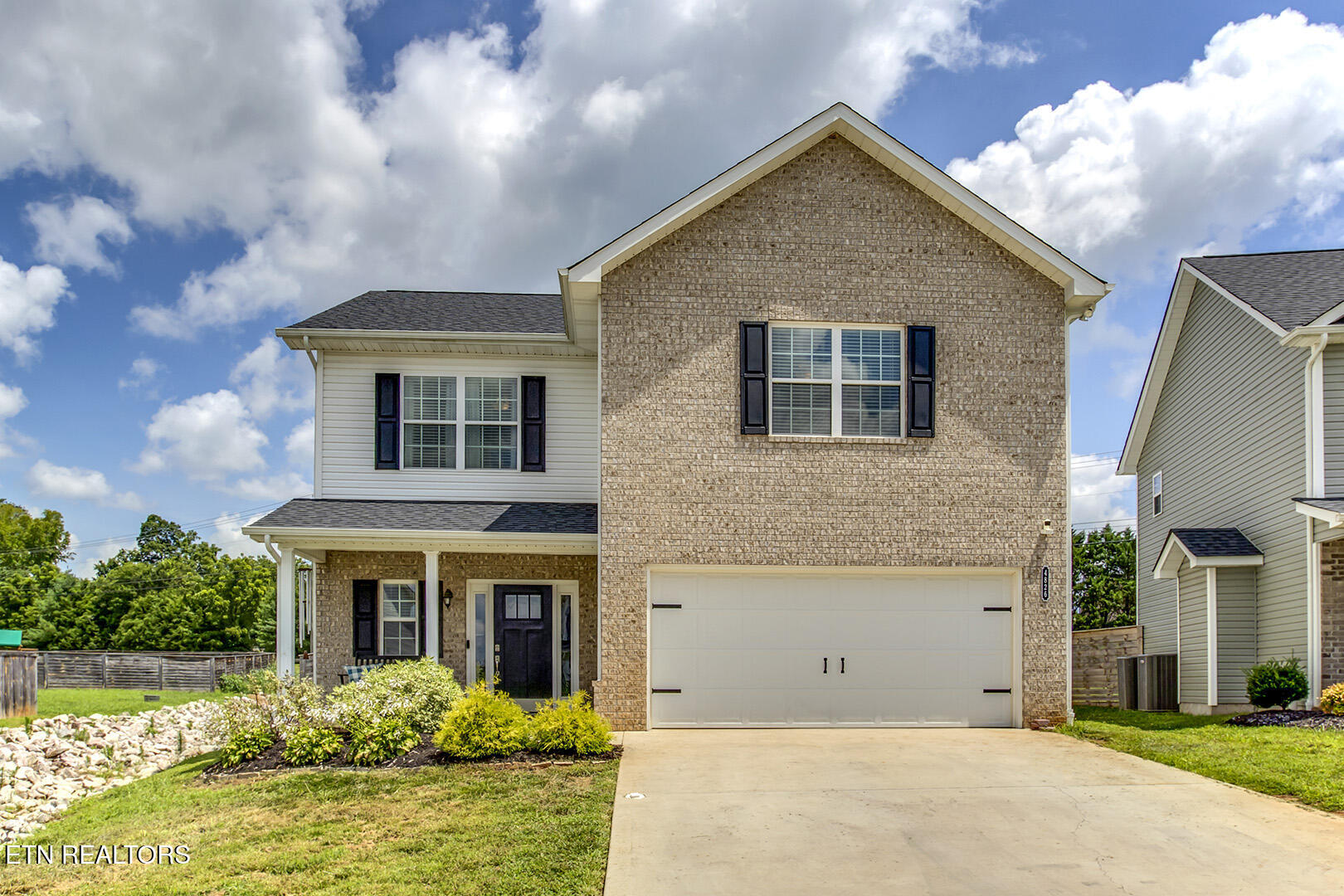 4826 Stoneyhurst Lane Knoxville TN 37918
