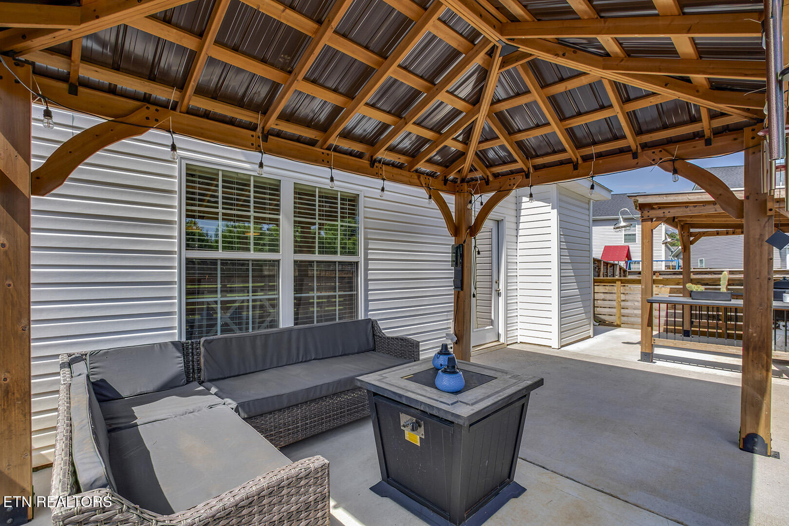 4826 Stoneyhurst Lane Knoxville TN 37918