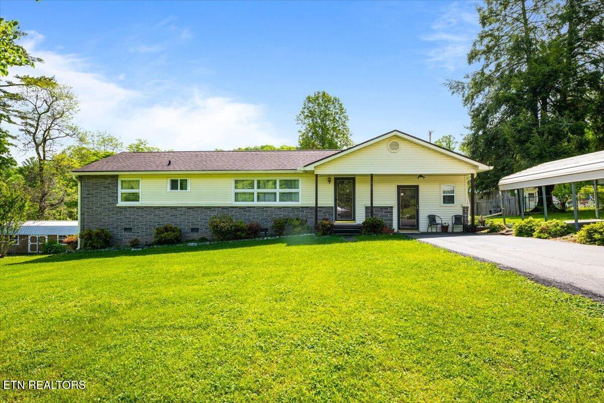 212 Sunset Drive Lafollette TN 37766