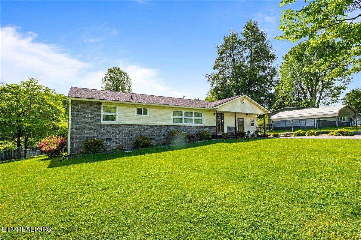 212 Sunset Drive Lafollette TN 37766