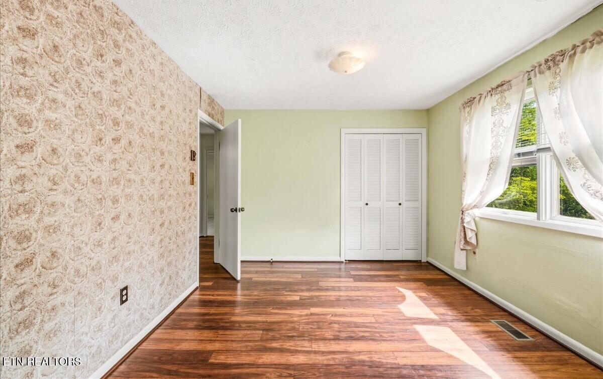 212 Sunset Drive Lafollette TN 37766