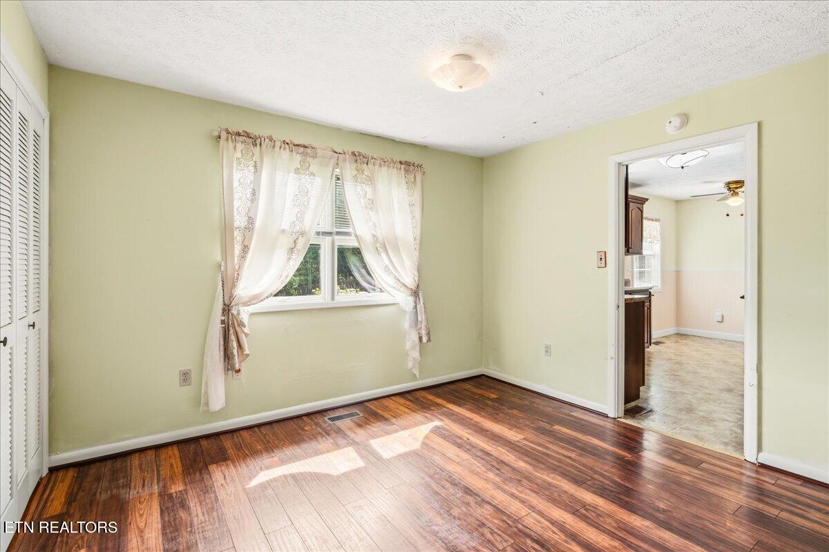 212 Sunset Drive Lafollette TN 37766