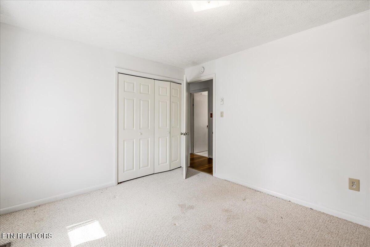 212 Sunset Drive Lafollette TN 37766