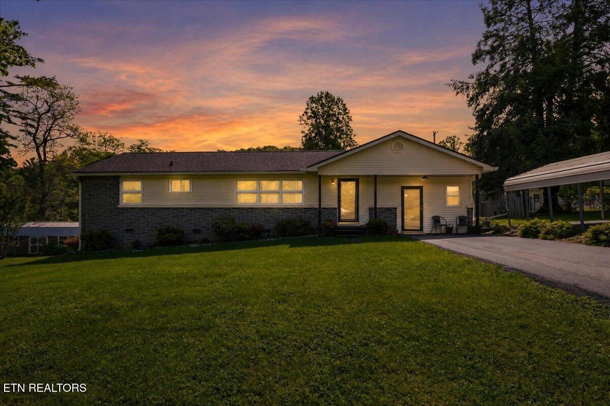 212 Sunset Drive Lafollette TN 37766