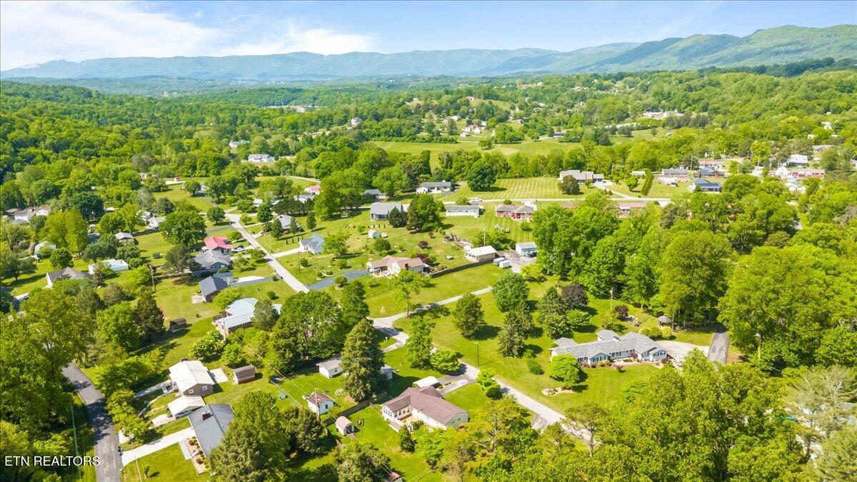 212 Sunset Drive Lafollette TN 37766