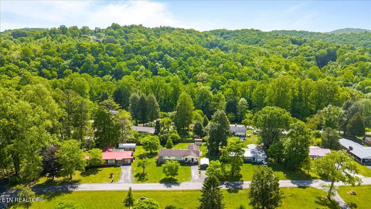 212 Sunset Drive Lafollette TN 37766