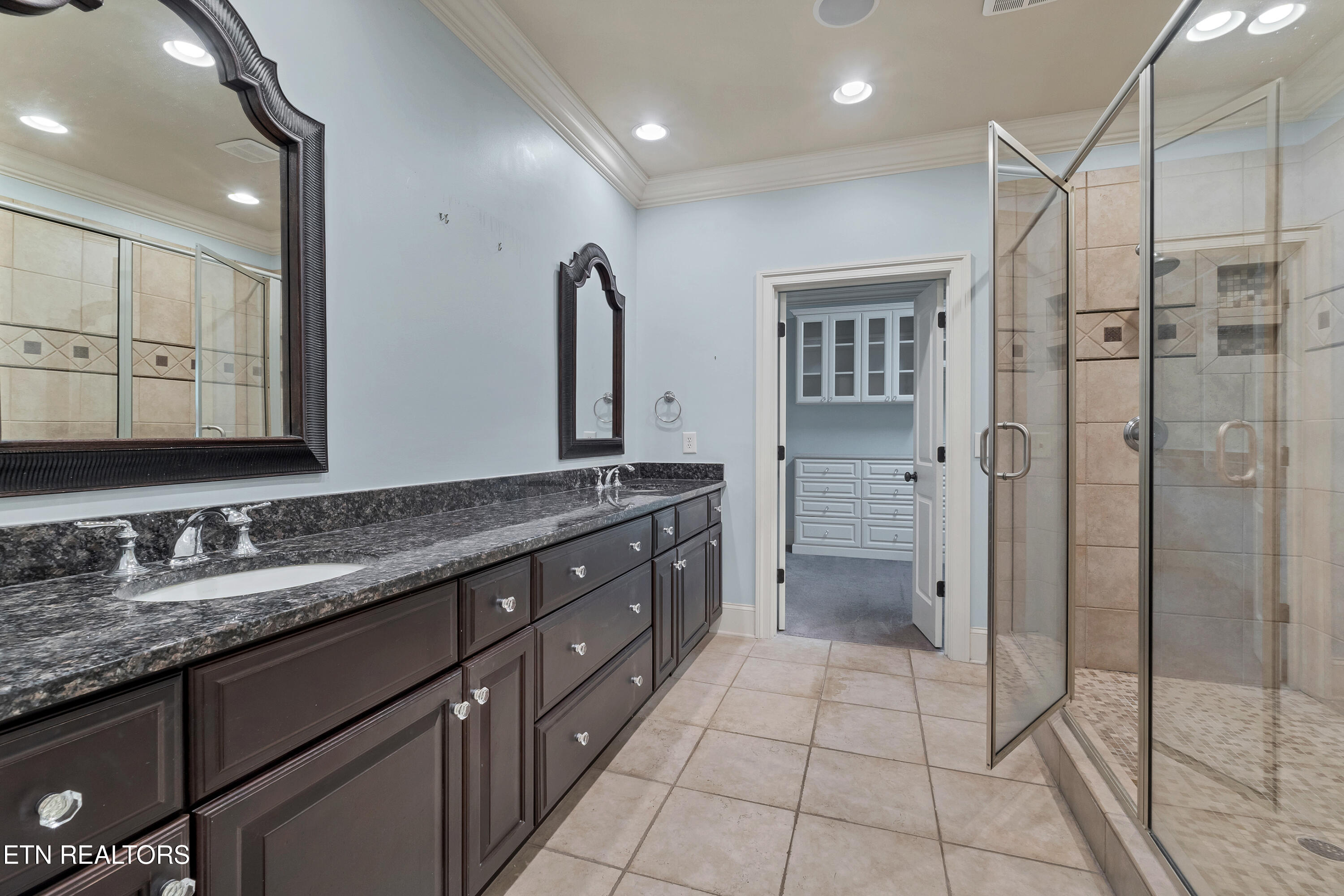 551 Colonial Ridge Lane Knoxville TN 37934