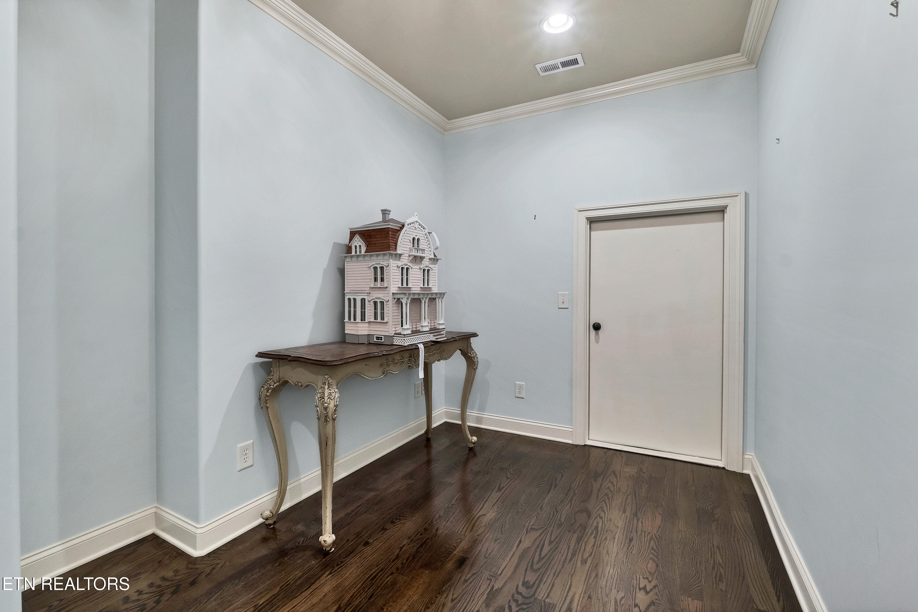 551 Colonial Ridge Lane Knoxville TN 37934
