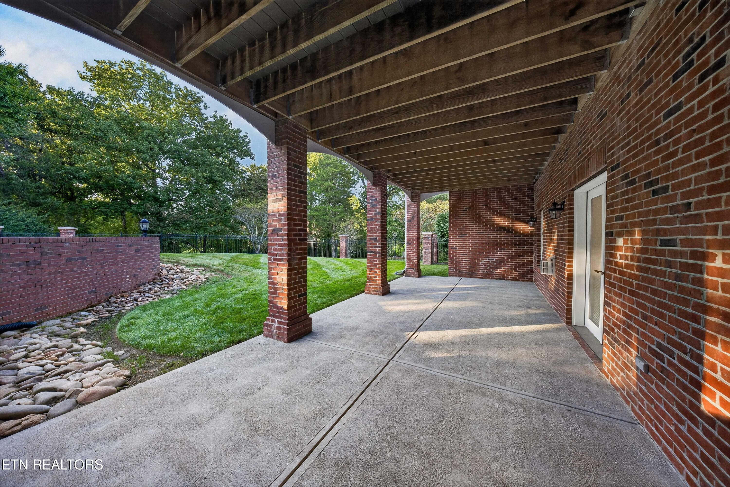 12213 Amberset Drive Knoxville TN 37922