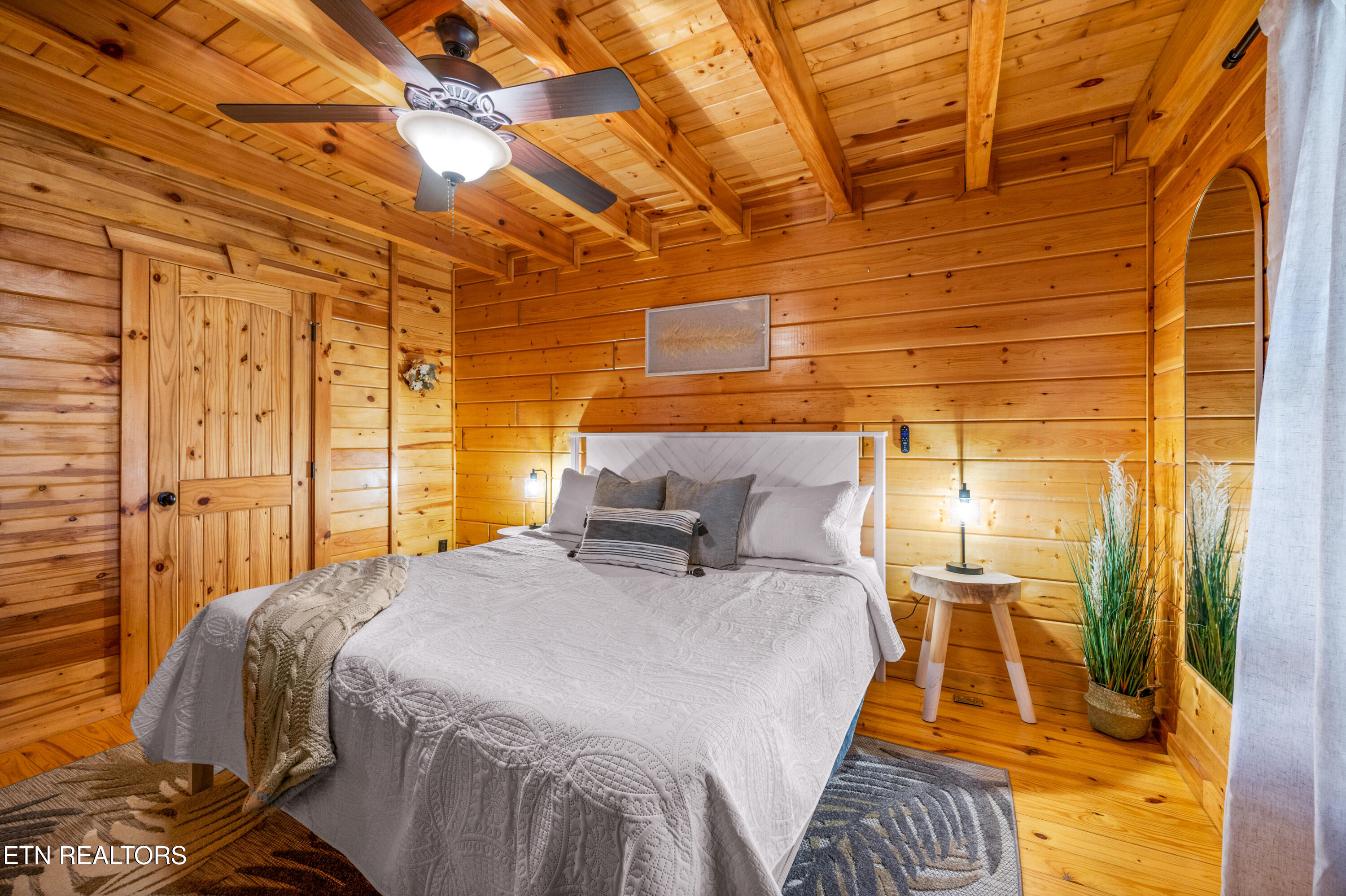 139 White Oak Resort Way Gatlinburg TN 37738