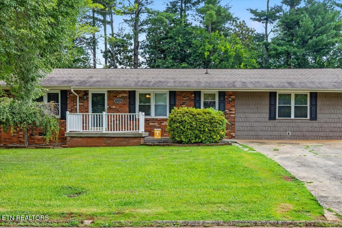 1222 Miami Street Athens TN 37303